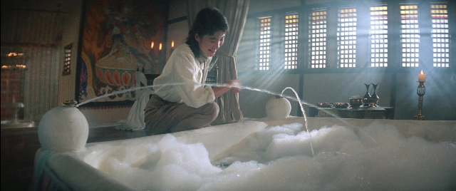 Wide shot frame from Zhong hua zhan shi — sitting, room, table