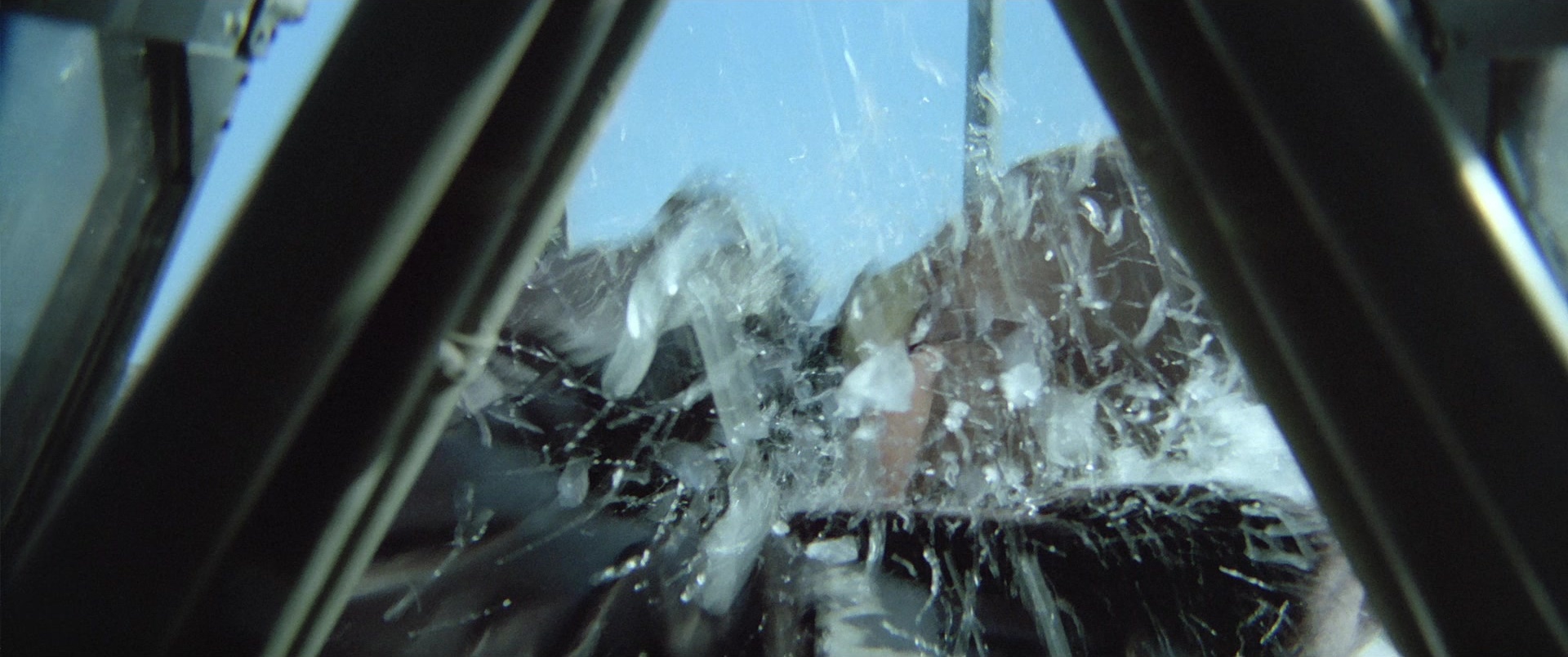 Zhong hua zhan shi (1987), wide, 2.39:1 — film still