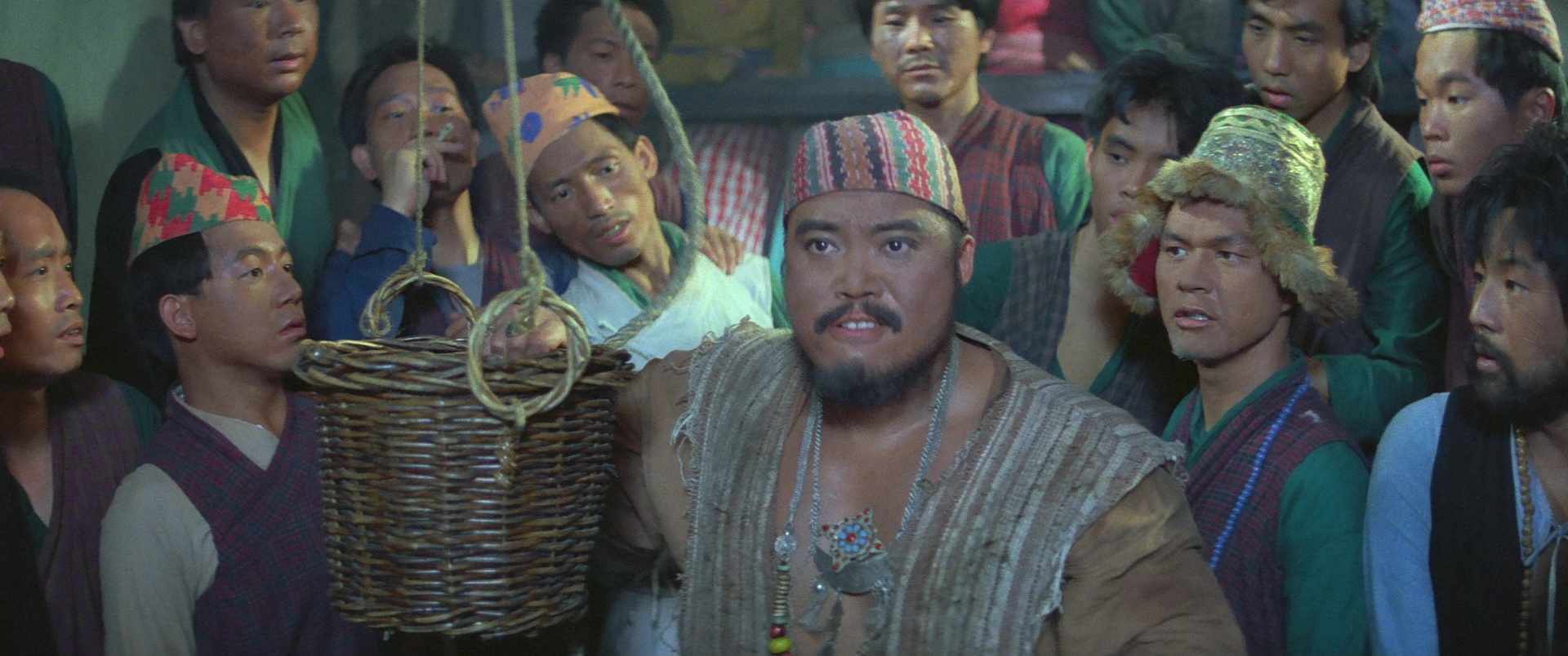 Zhong hua zhan shi (1987), wide, 2.39:1 — film still