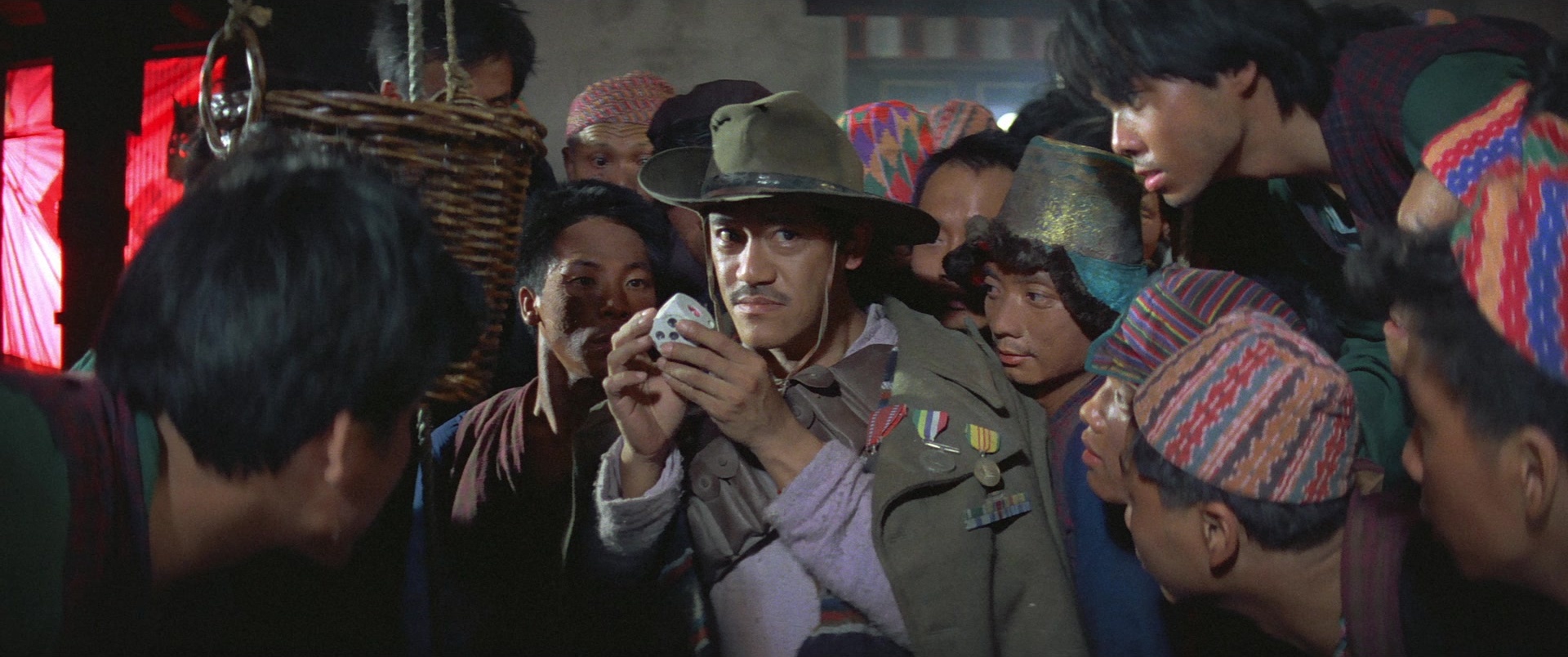 Zhong hua zhan shi (1987), wide, 2.39:1 — film still