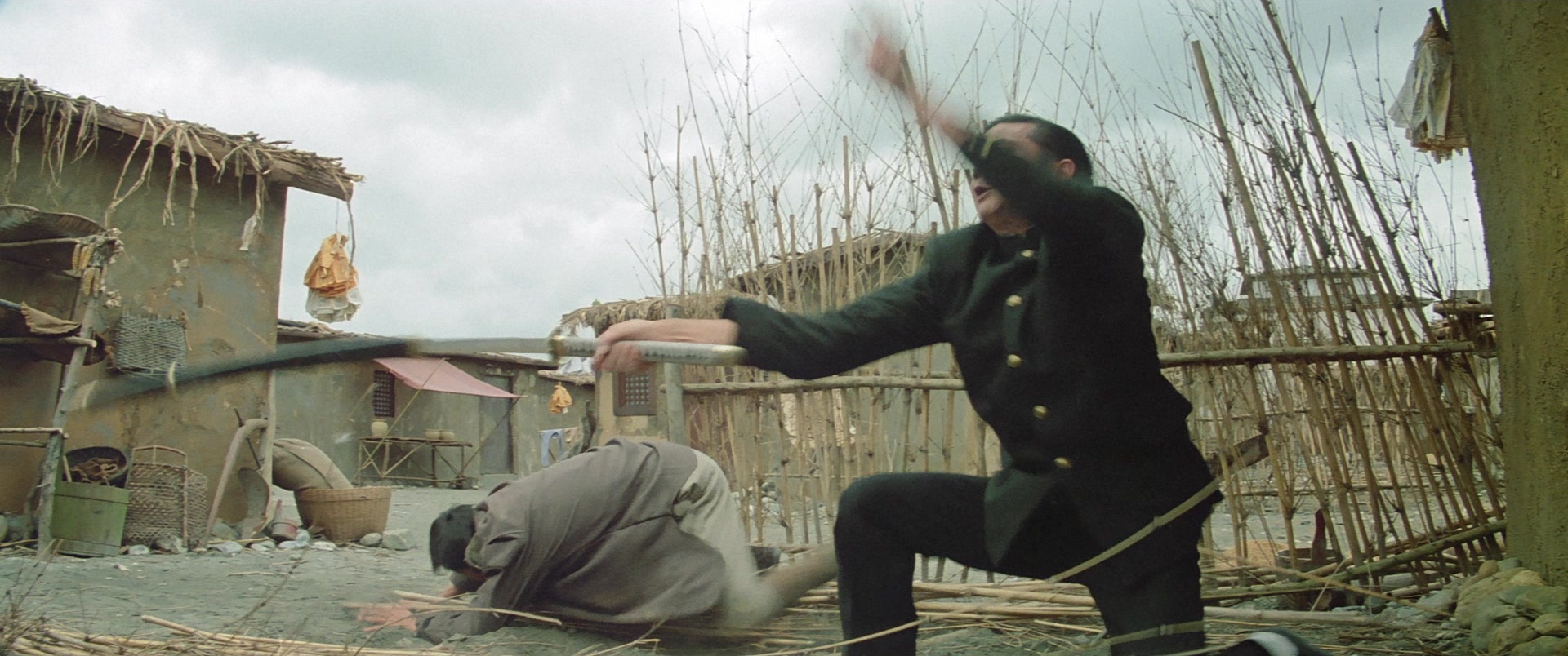 Zhong hua zhan shi (1987), wide, 2.39:1 — film still
