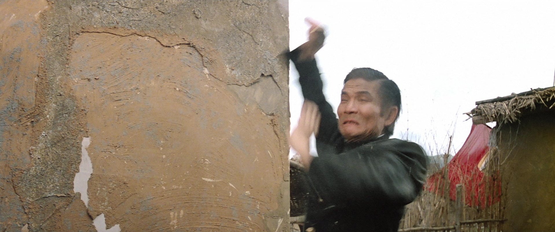 Zhong hua zhan shi (1987), wide, 2.39:1 — film still