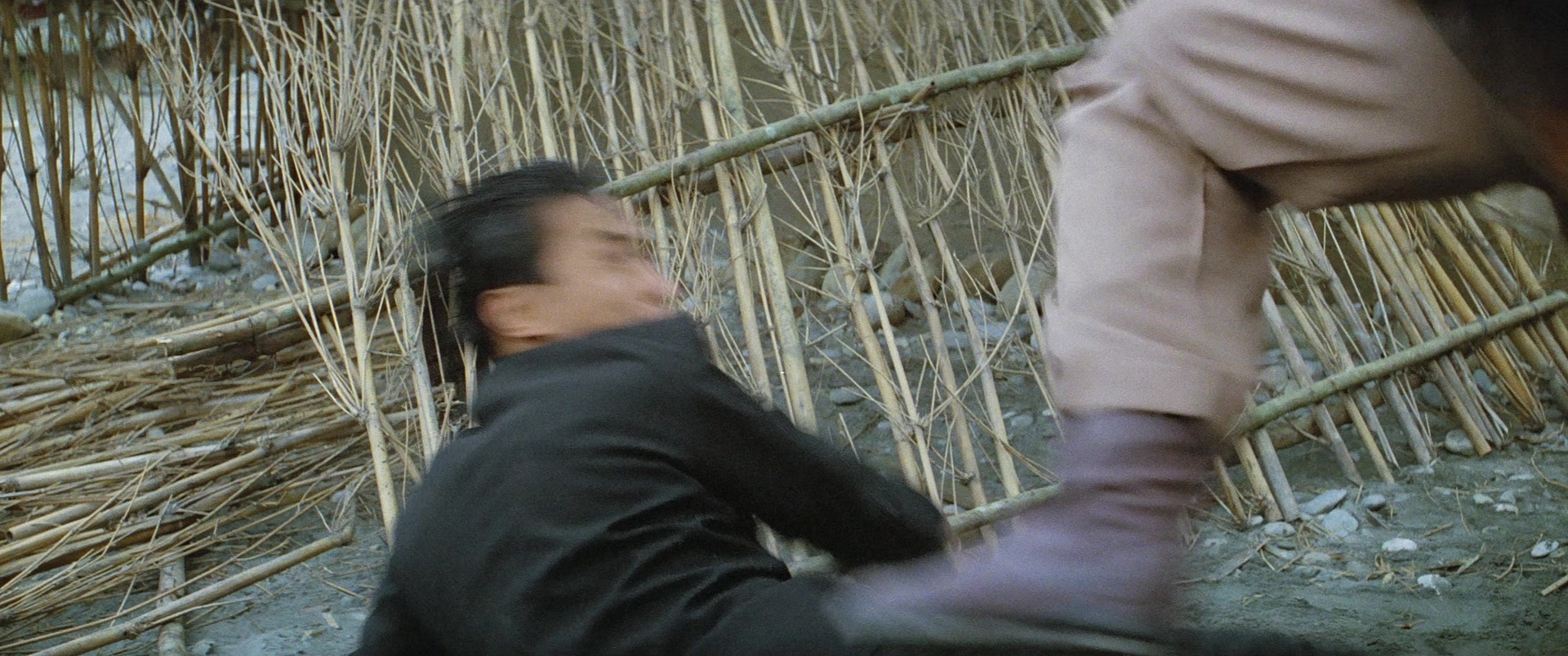Zhong hua zhan shi (1987), wide, 2.39:1 — film still
