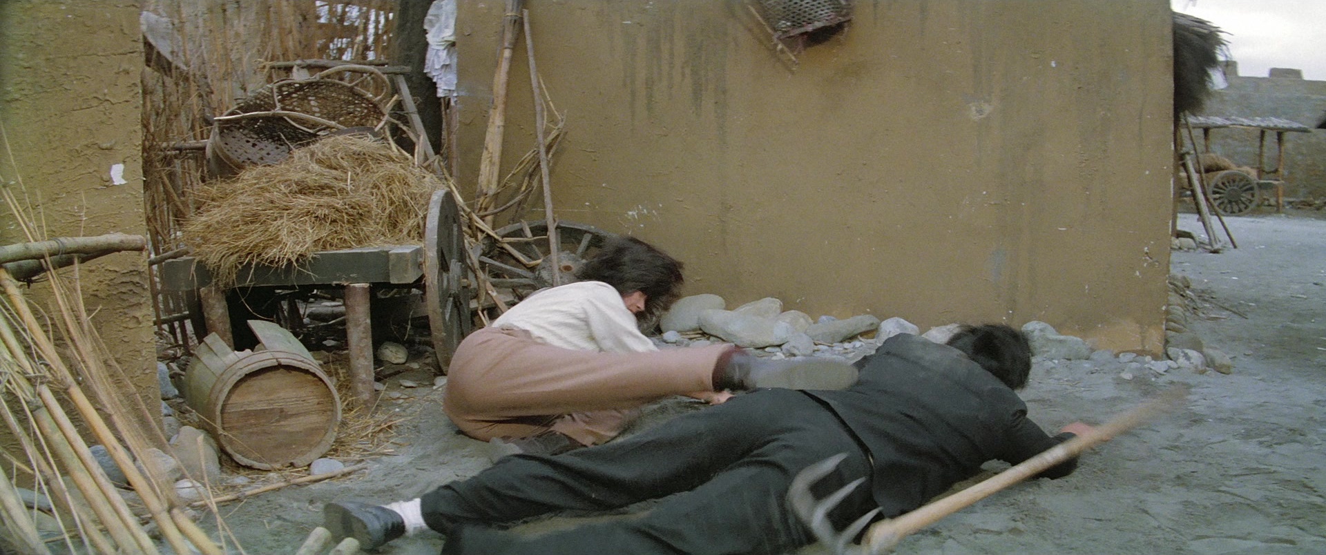 Zhong hua zhan shi (1987), wide, 2.39:1 — film still