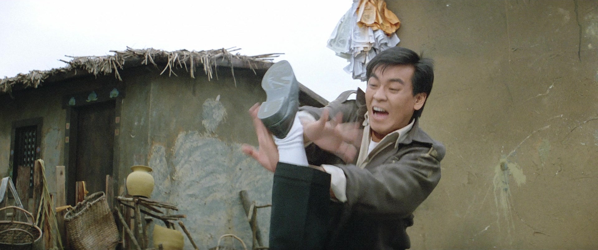 Zhong hua zhan shi (1987), unknown, 2.39:1 — film still