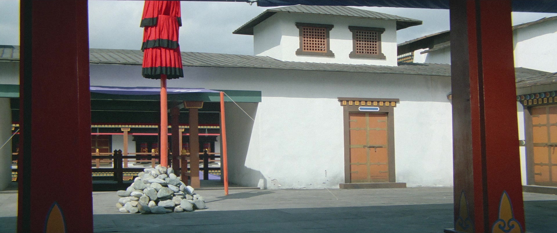 Zhong hua zhan shi (1987), wide, 2.39:1 — film still
