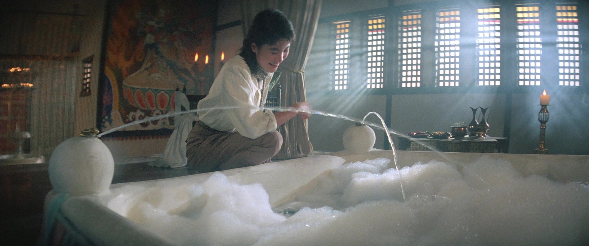 Zhong hua zhan shi (1987), wide, 2.39:1 — film still