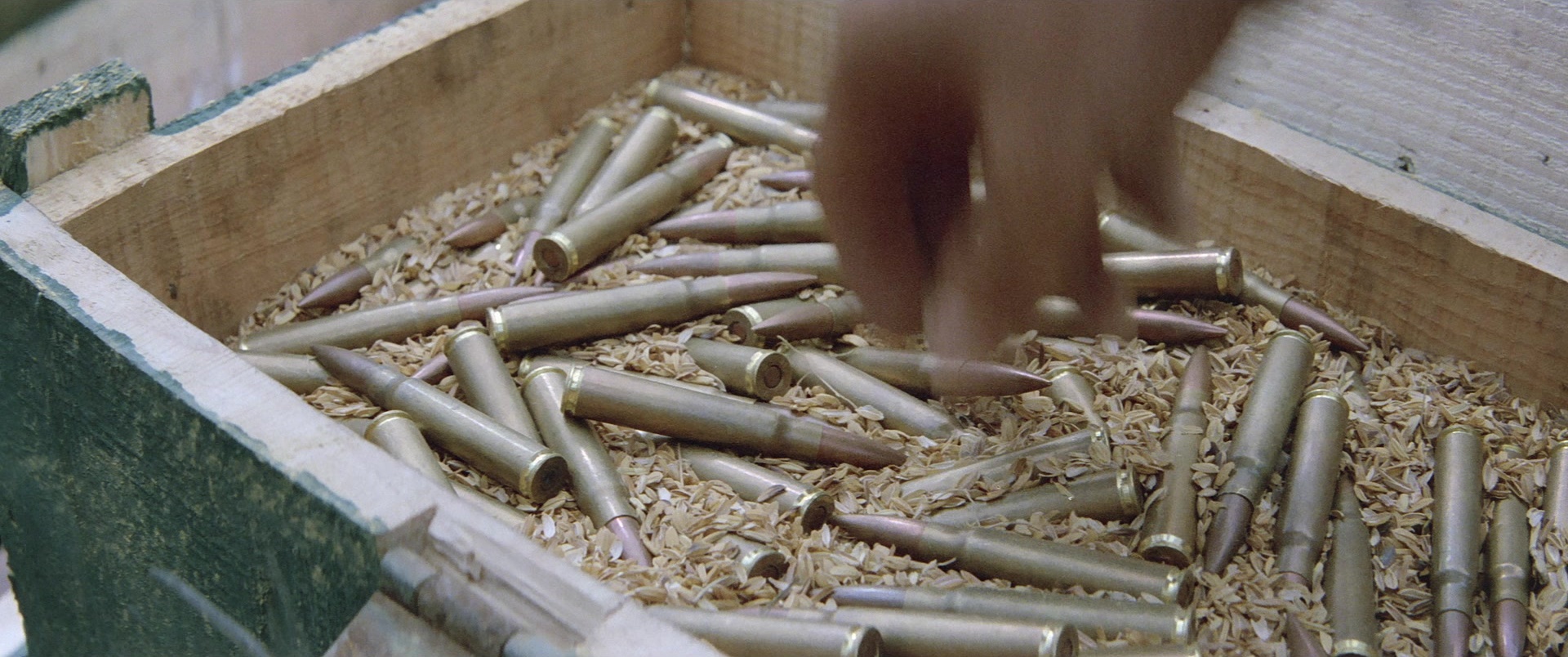 Zhong hua zhan shi (1987), wide, 2.39:1 — film still