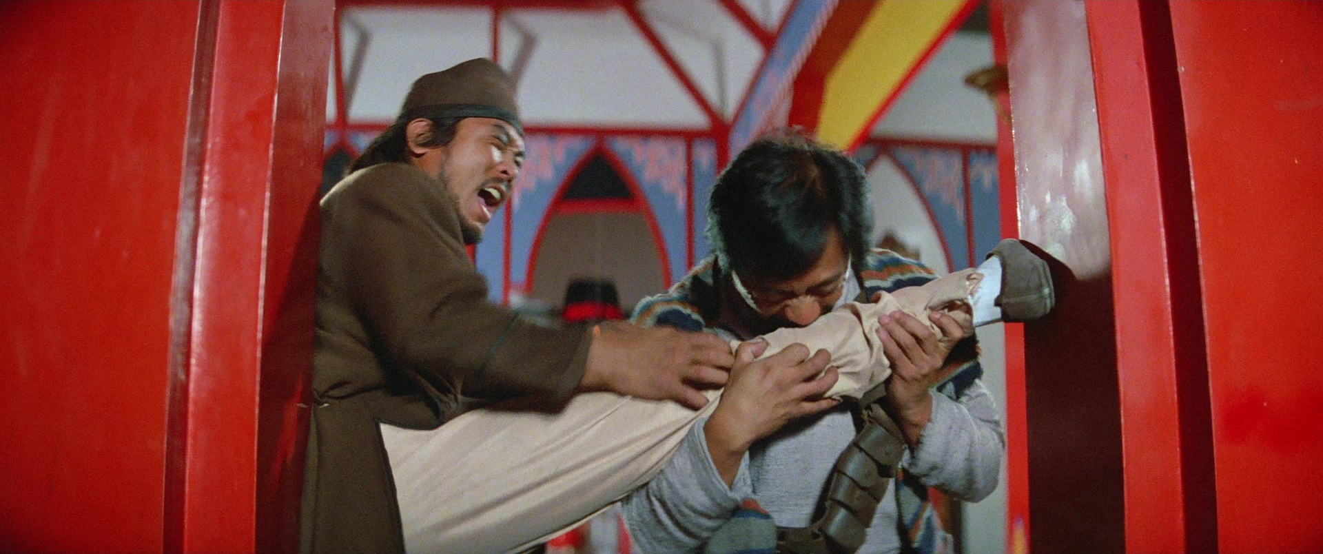 Zhong hua zhan shi (1987), wide, 2.39:1 — film still