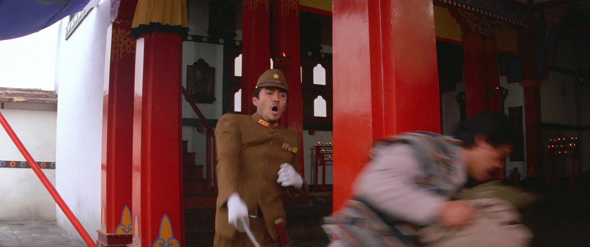Zhong hua zhan shi (1987), wide, 2.39:1 — film still