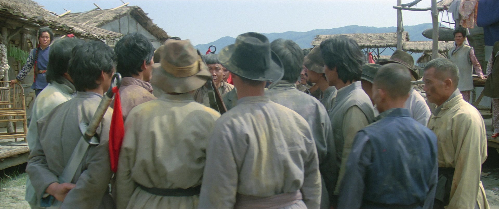 Zhong hua zhan shi (1987), wide, 2.39:1 — film still