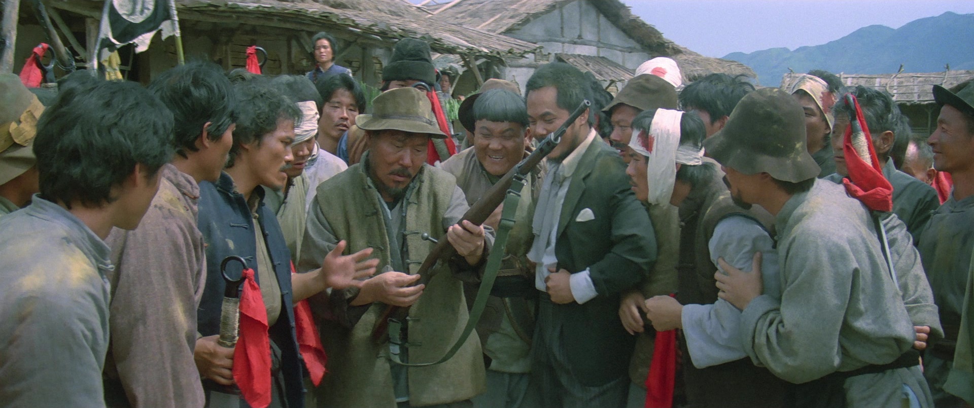 Zhong hua zhan shi (1987), wide, 2.39:1 — film still
