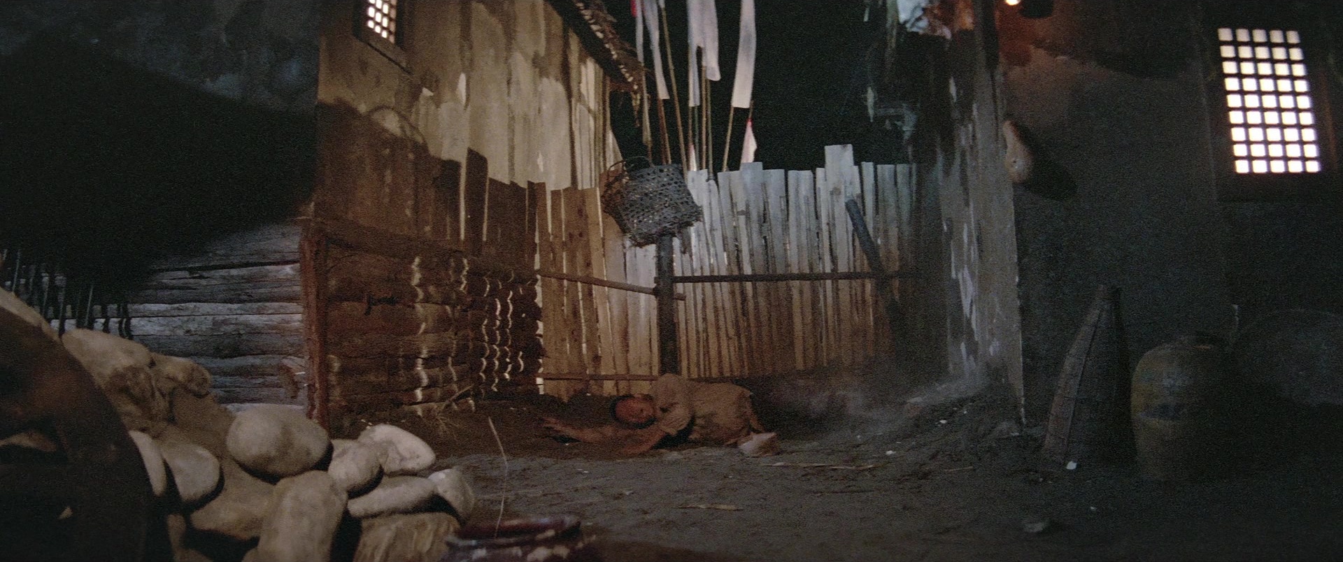 Zhong hua zhan shi (1987), wide, 2.39:1 — film still