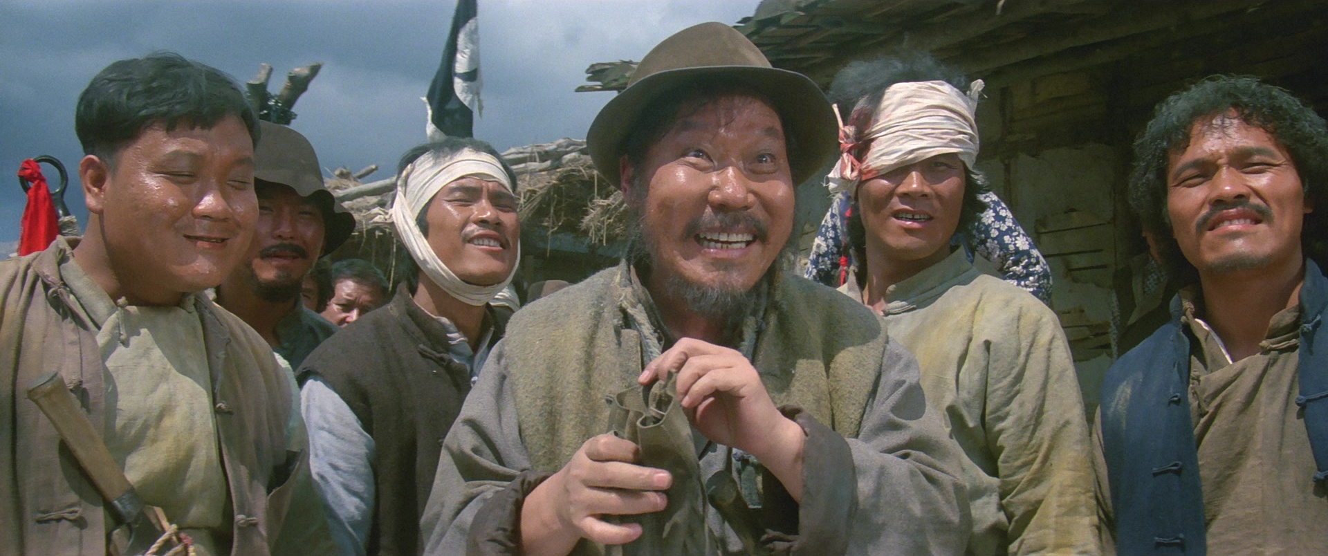 Zhong hua zhan shi (1987), wide, 2.39:1 — film still