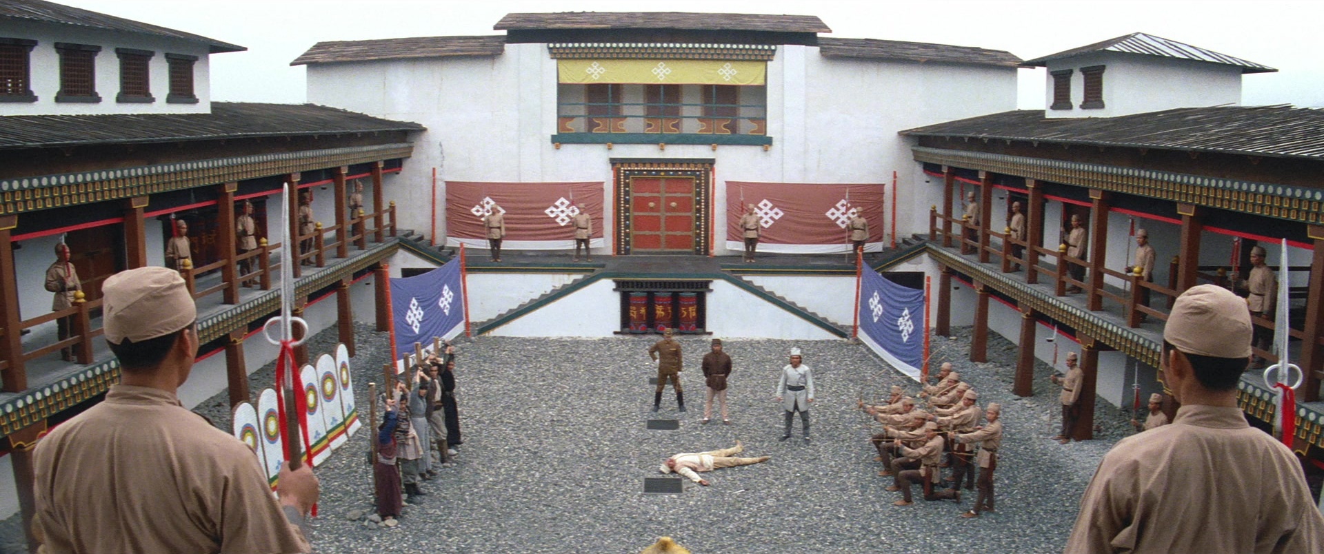 Zhong hua zhan shi (1987), wide, 2.39:1 — film still