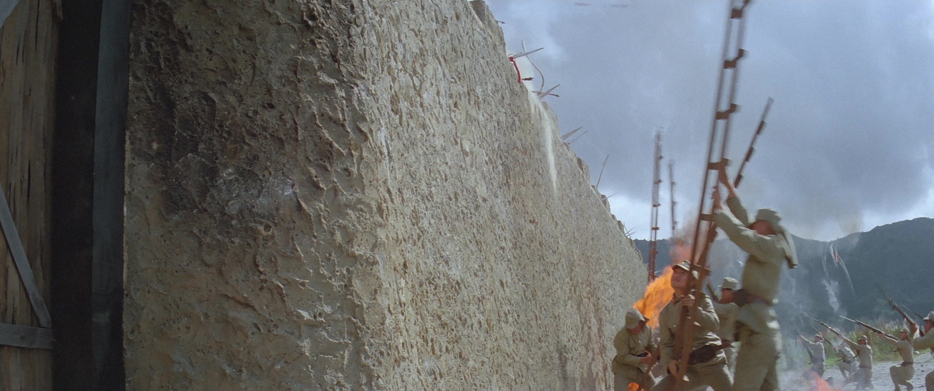 Zhong hua zhan shi (1987), wide, 2.39:1 — film still