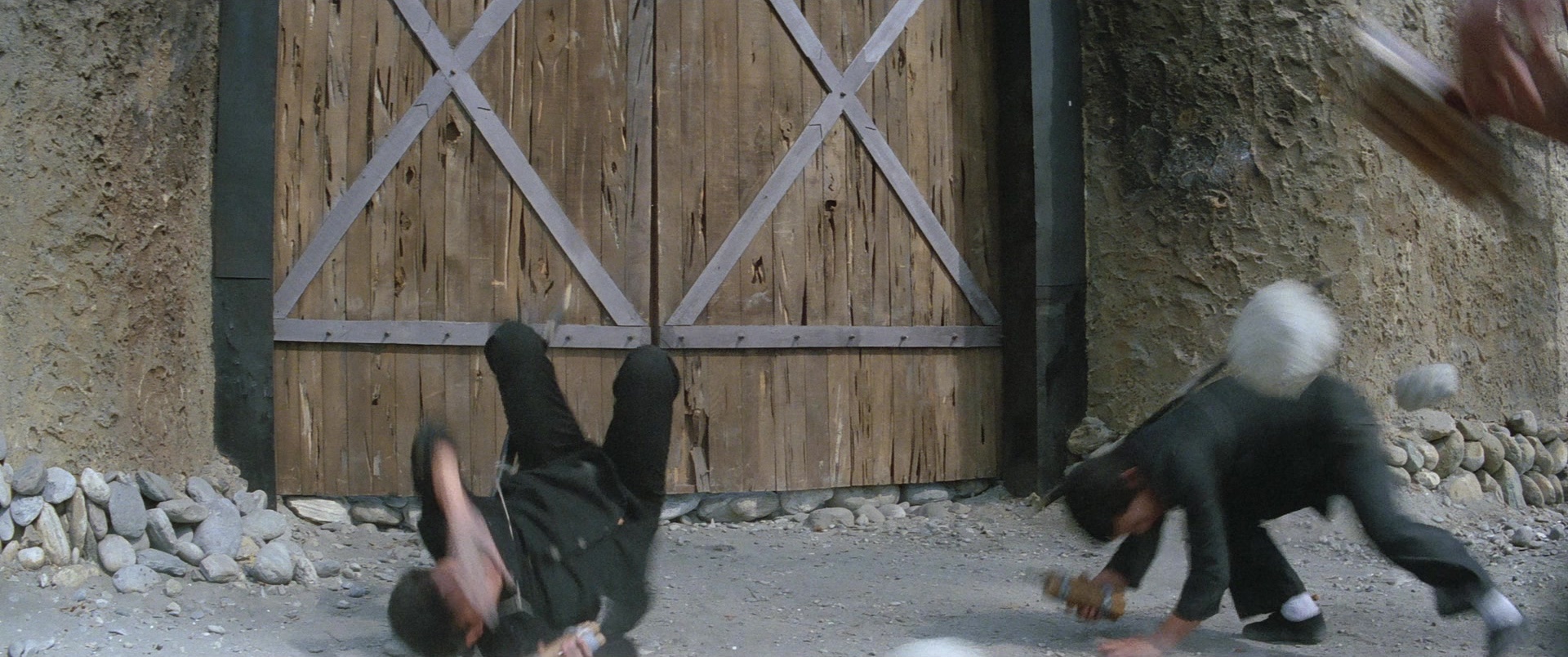 Zhong hua zhan shi (1987), wide, 2.39:1 — film still