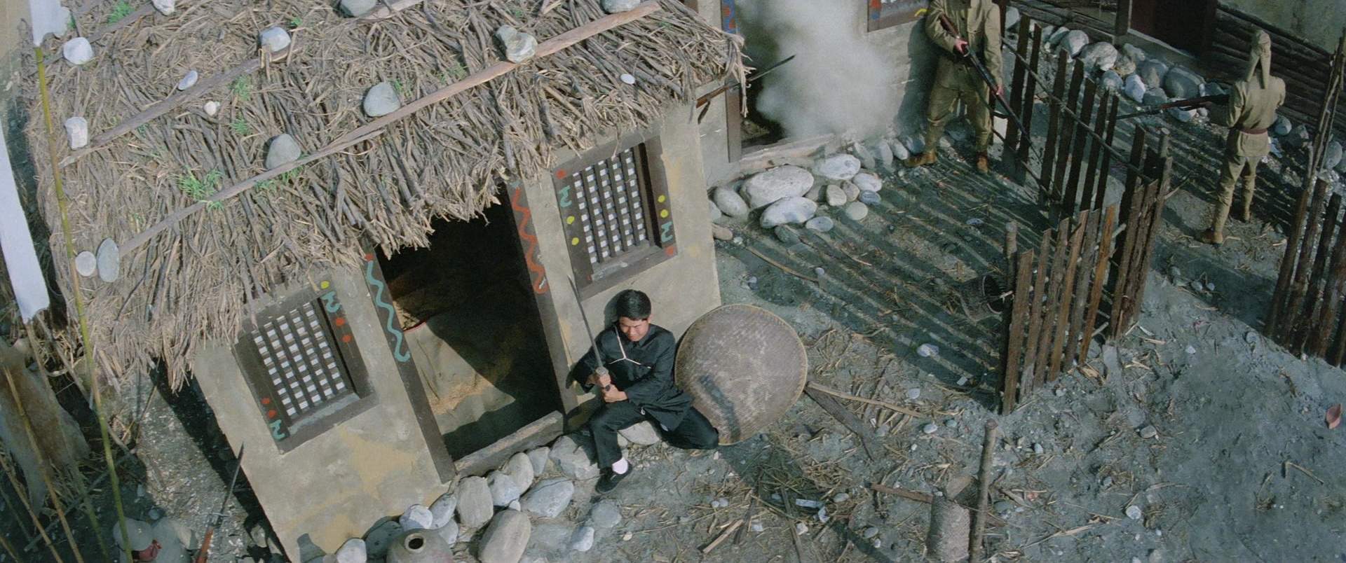 Zhong hua zhan shi (1987), wide, 2.39:1 — film still