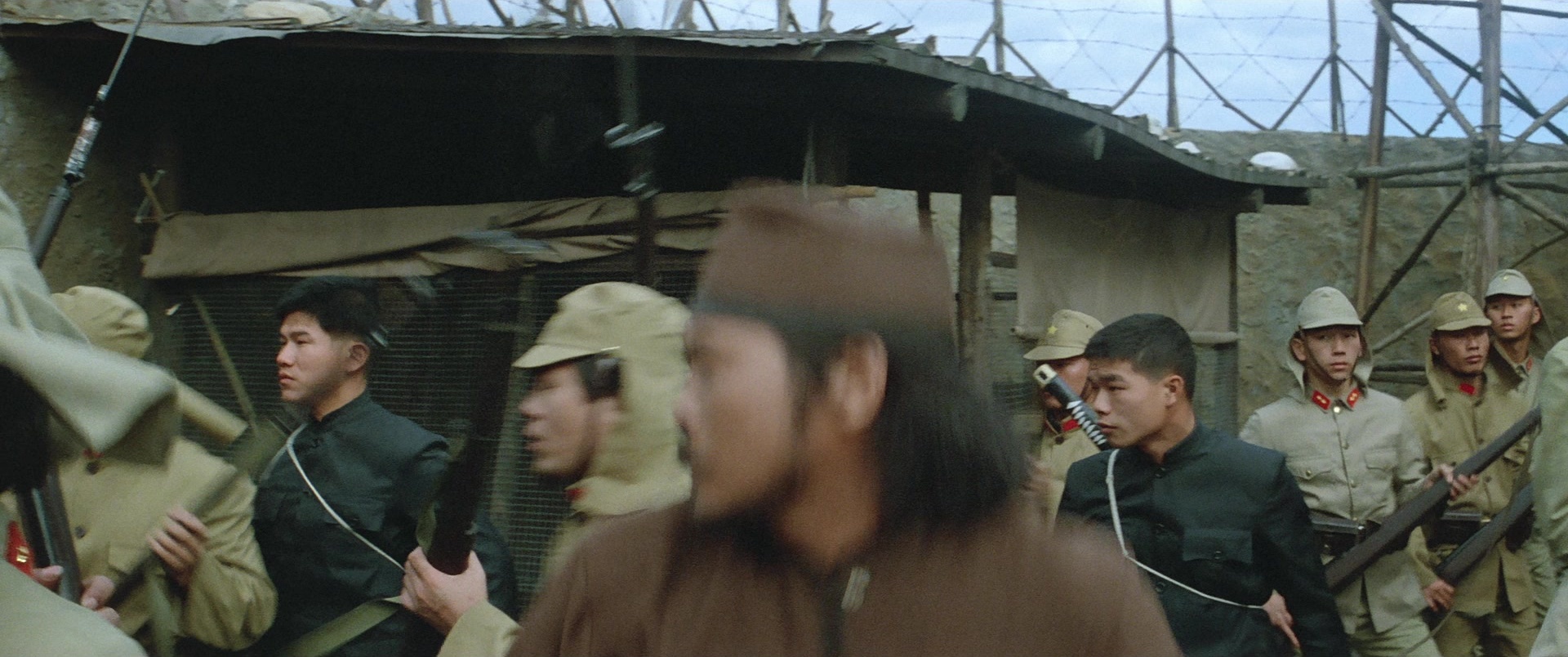Zhong hua zhan shi (1987), wide, 2.39:1 — film still