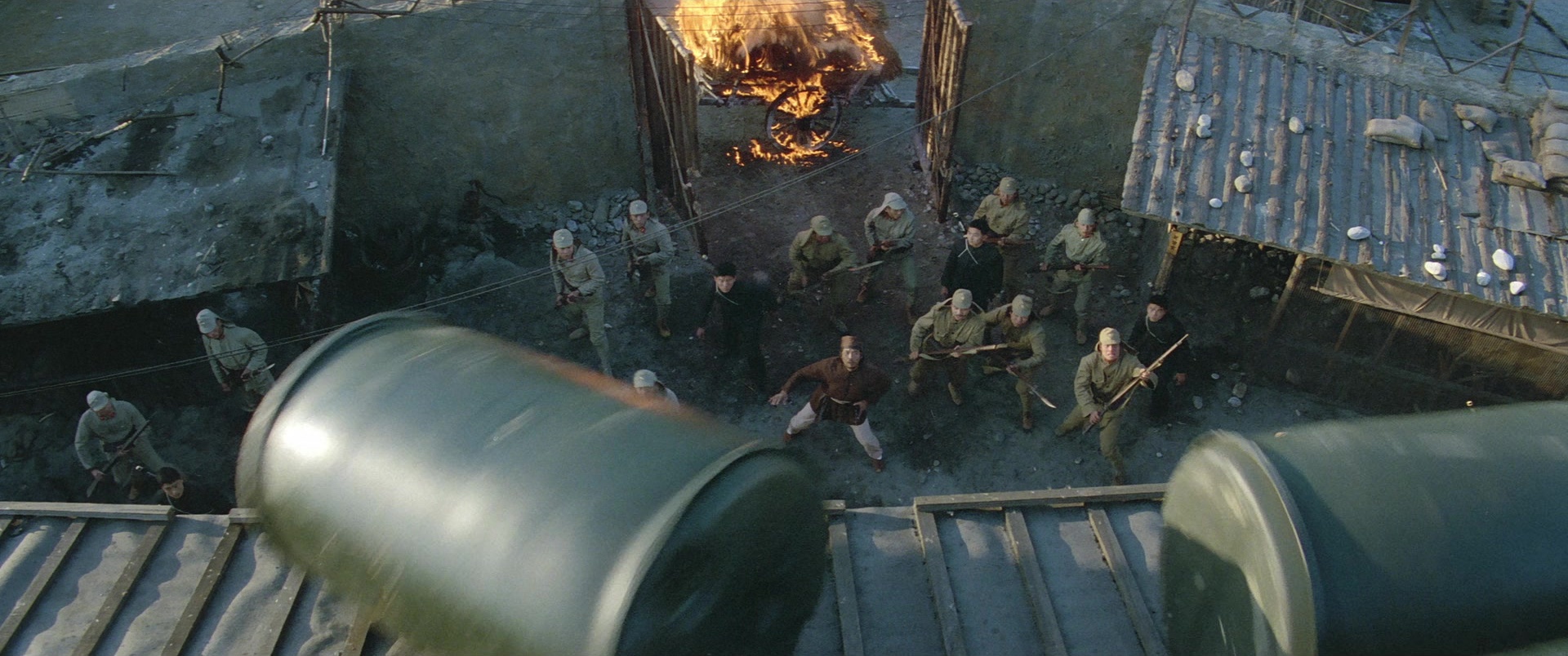Zhong hua zhan shi (1987), wide, 2.39:1 — film still