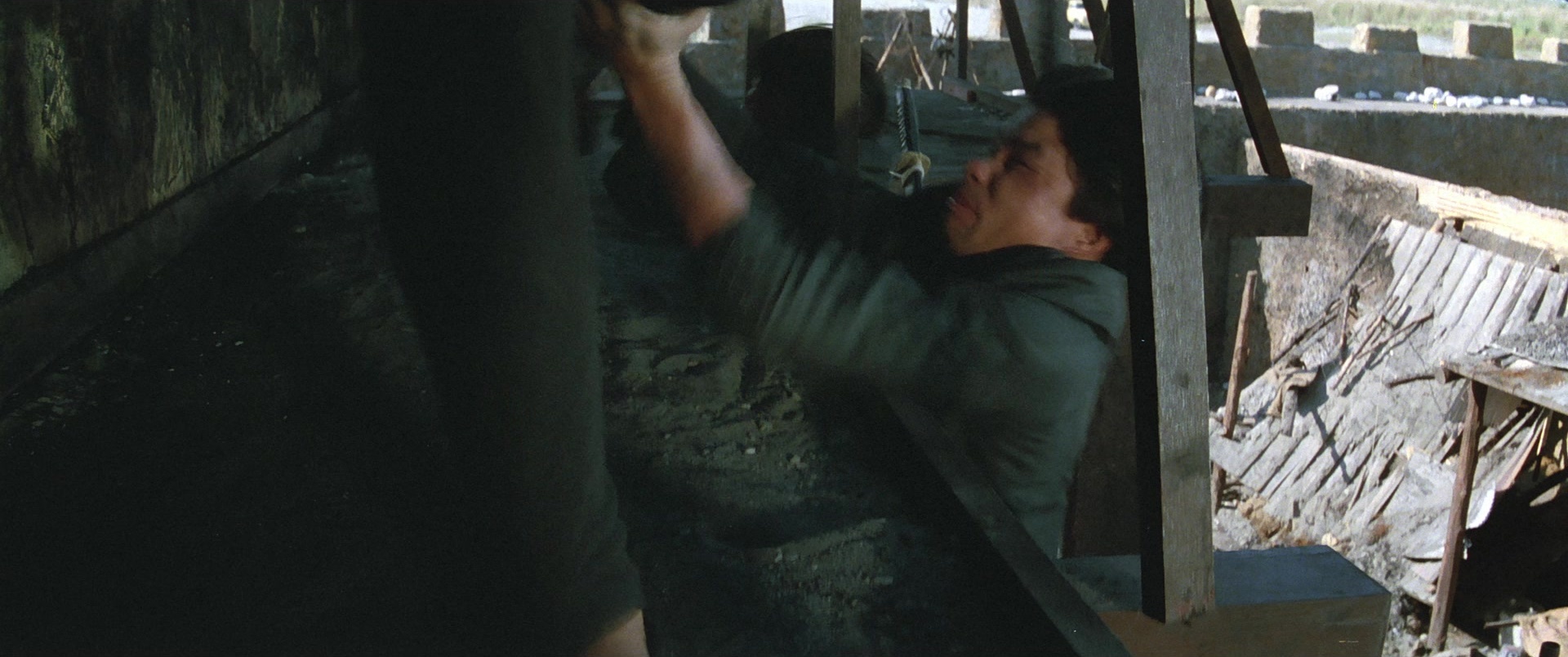 Zhong hua zhan shi (1987), wide, 2.39:1 — film still