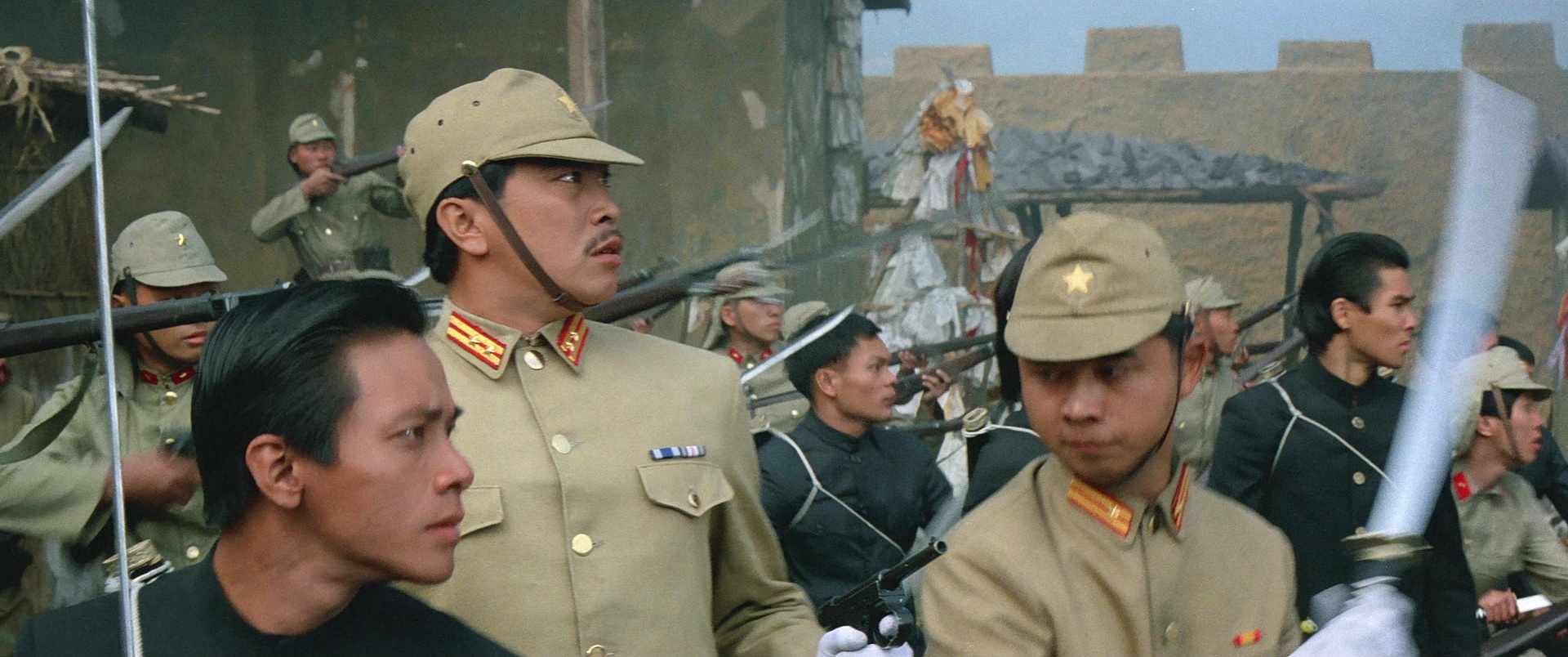 Zhong hua zhan shi (1987), medium, 2.39:1 — film still