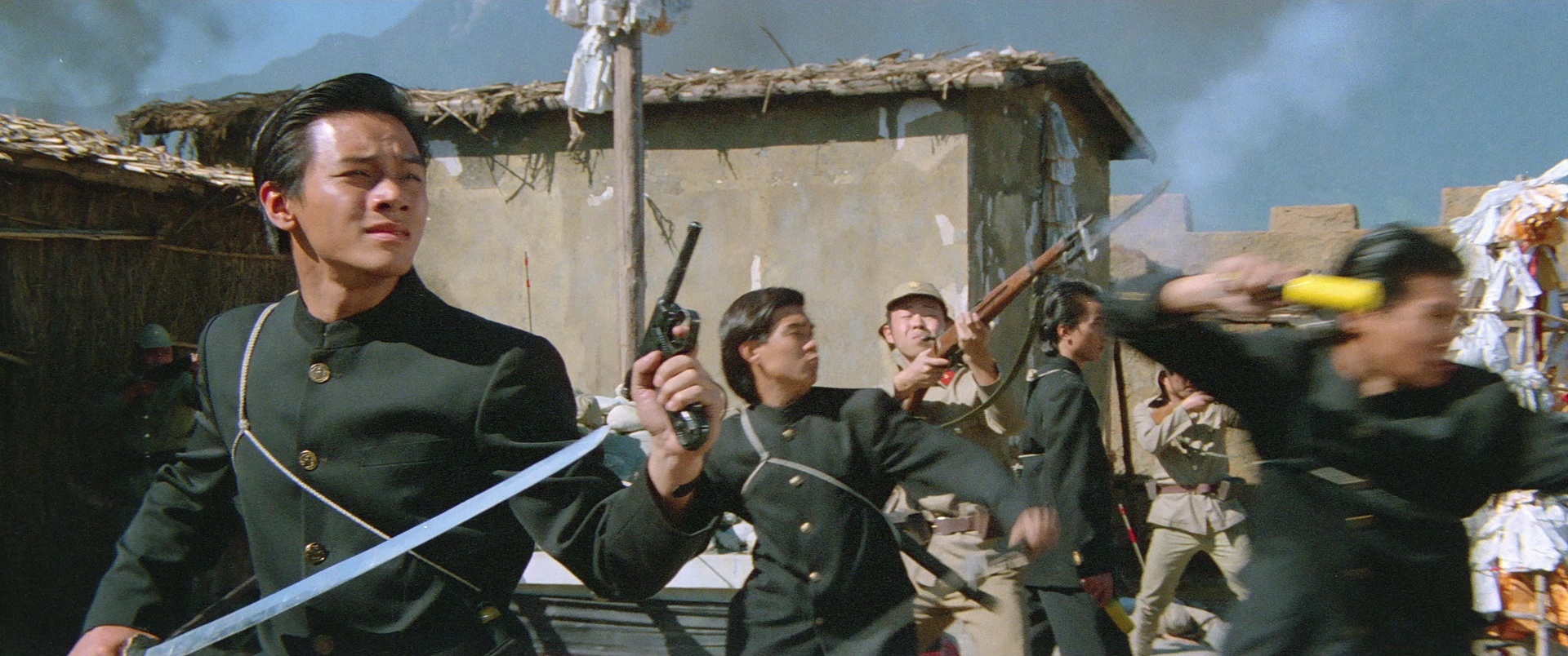 Zhong hua zhan shi (1987), wide, 2.39:1 — film still