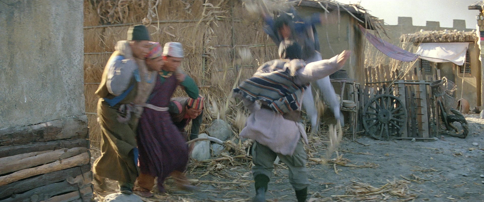 Zhong hua zhan shi (1987), wide, 2.39:1 — film still