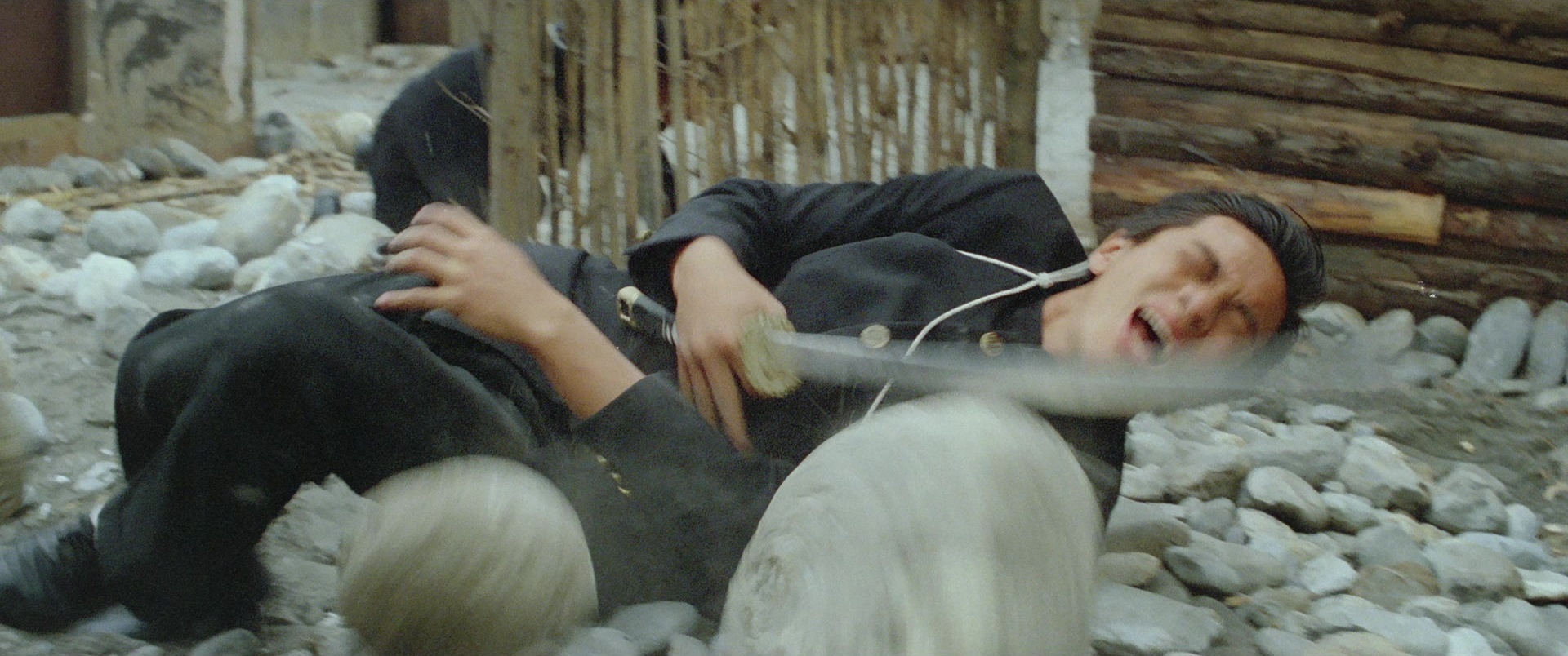 Zhong hua zhan shi (1987), wide, 2.39:1 — film still