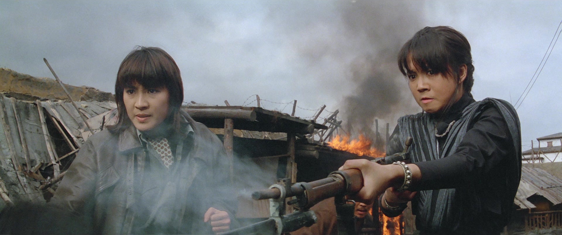 Zhong hua zhan shi (1987), wide, 2.39:1 — film still