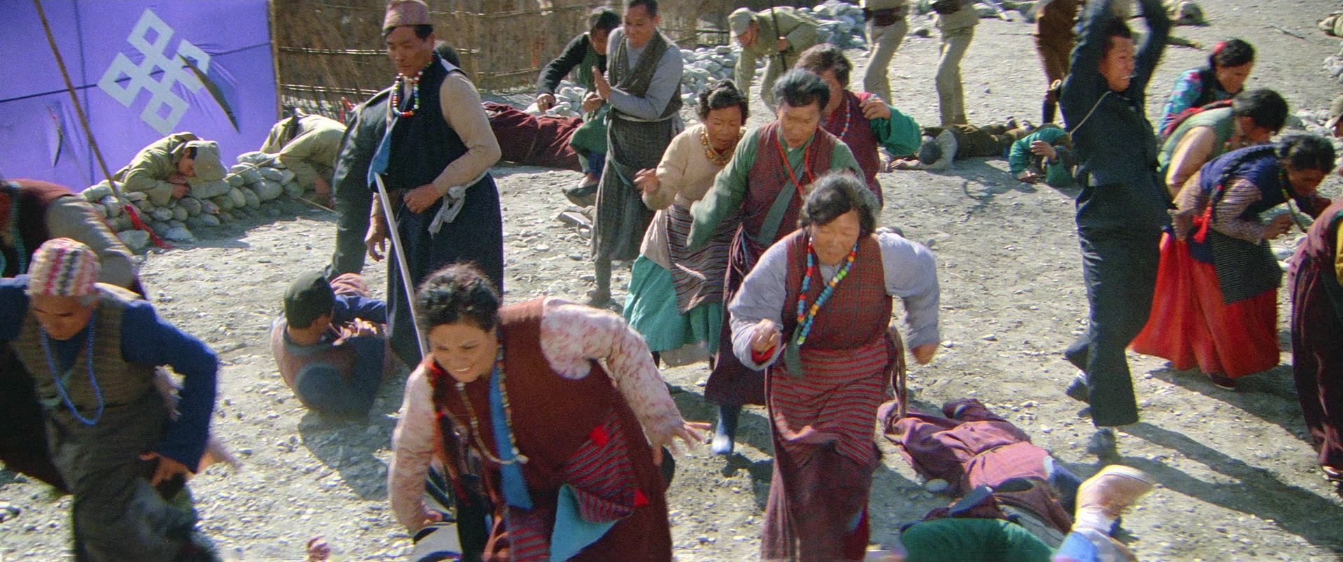 Zhong hua zhan shi (1987), wide, 2.39:1 — film still