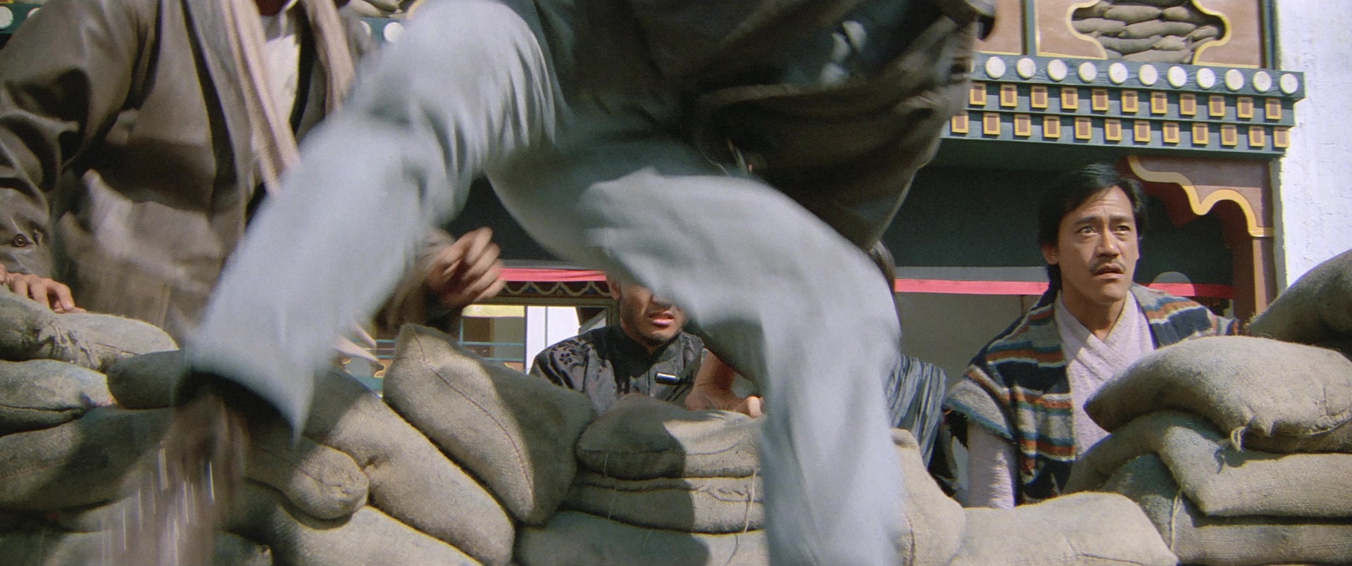 Zhong hua zhan shi (1987), wide, 2.39:1 — film still