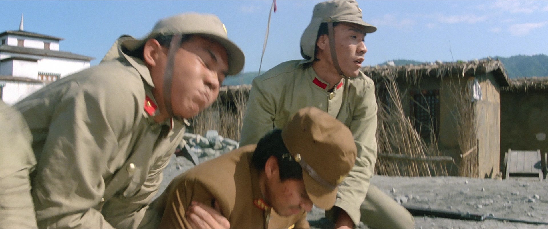 Zhong hua zhan shi (1987), wide, 2.39:1 — film still
