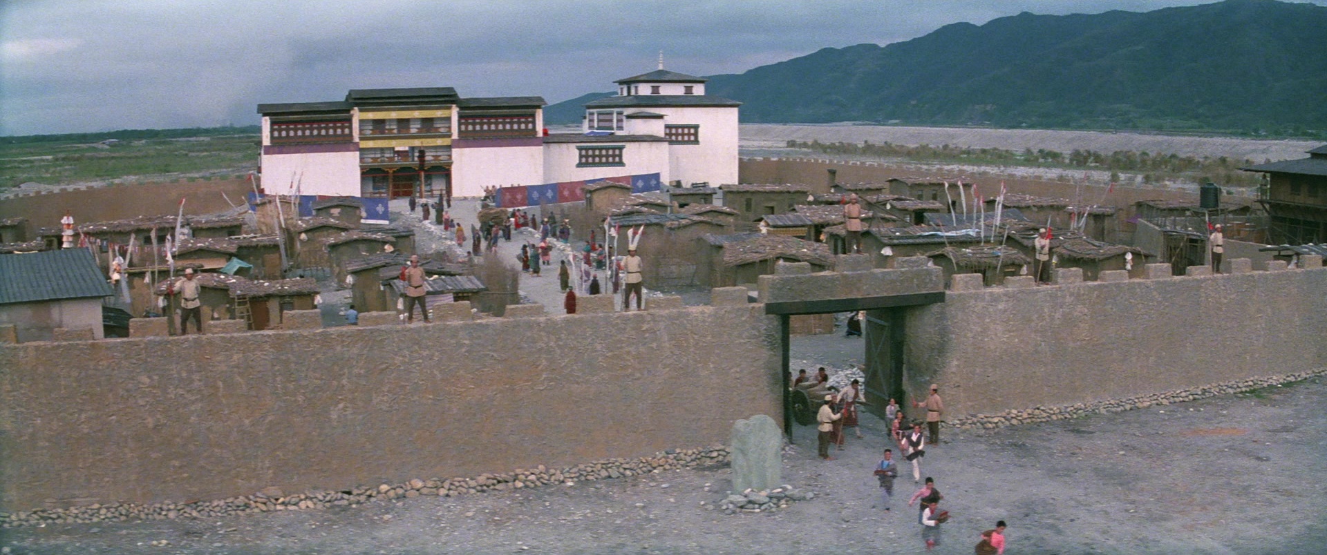 Zhong hua zhan shi (1987), unknown, 2.39:1 — film still
