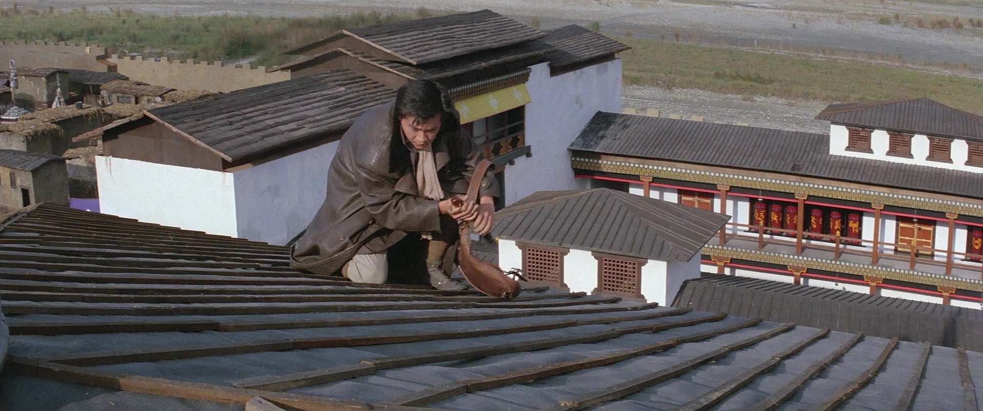 Zhong hua zhan shi (1987), wide, 2.39:1 — film still