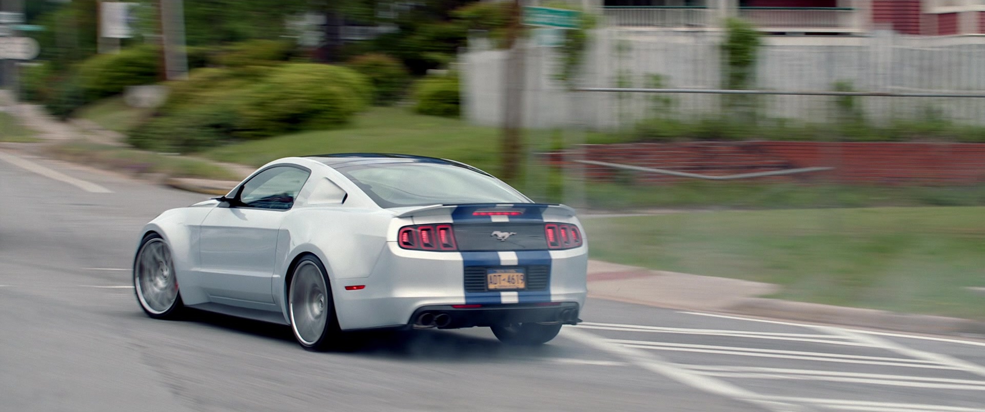 Need for Speed (2014), wide, 2.39:1 — film still