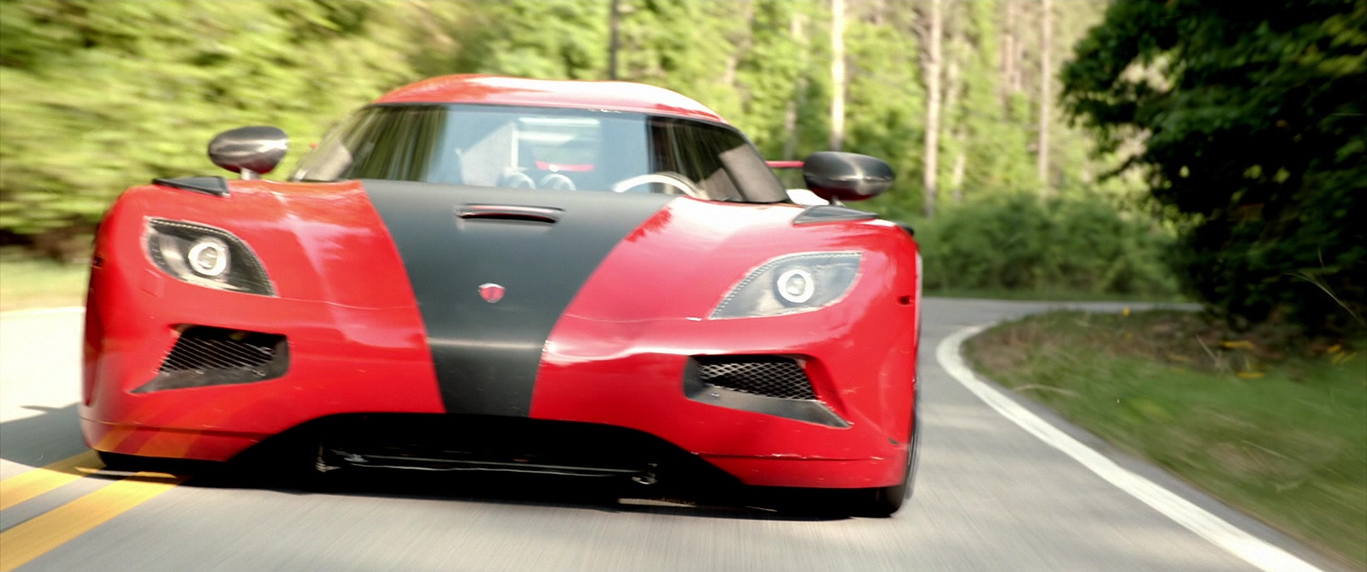 Need for Speed (2014), wide, 2.39:1 — film still