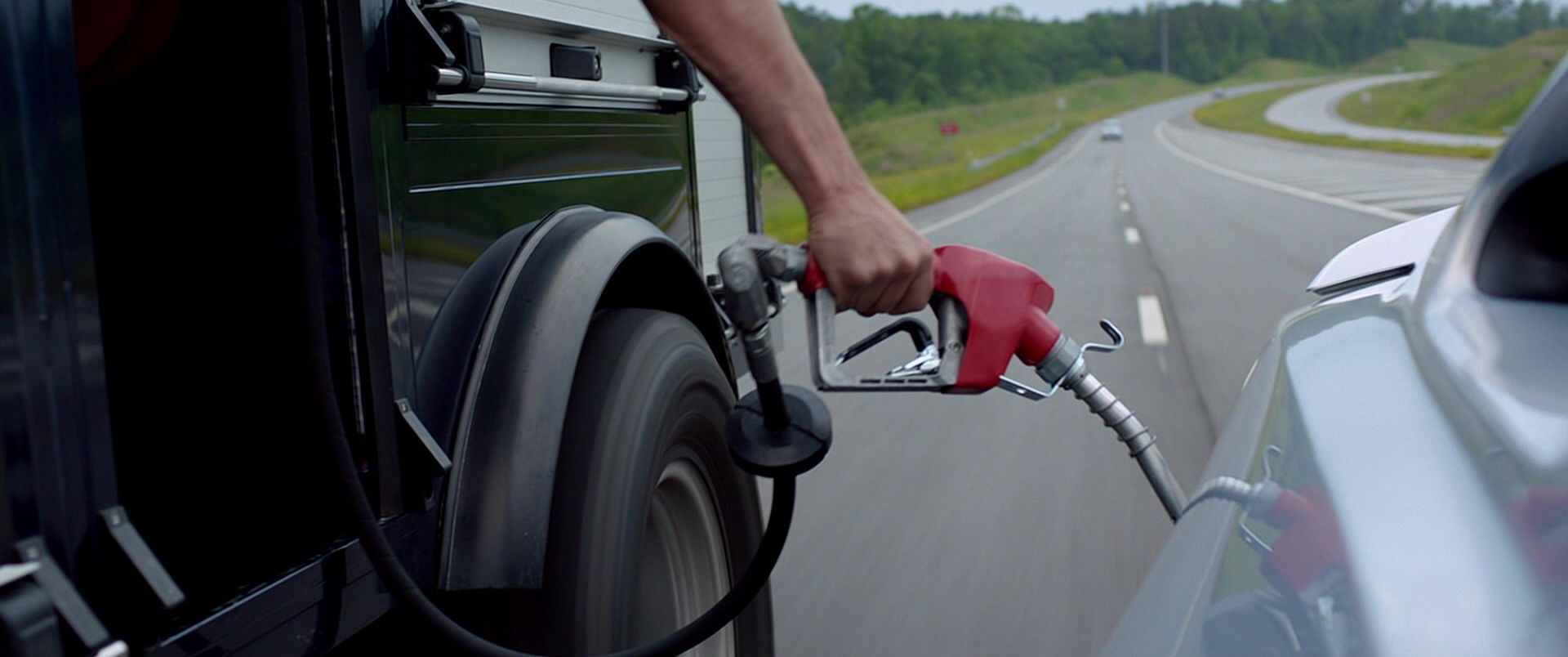 Need for Speed (2014), wide, 2.39:1 — film still