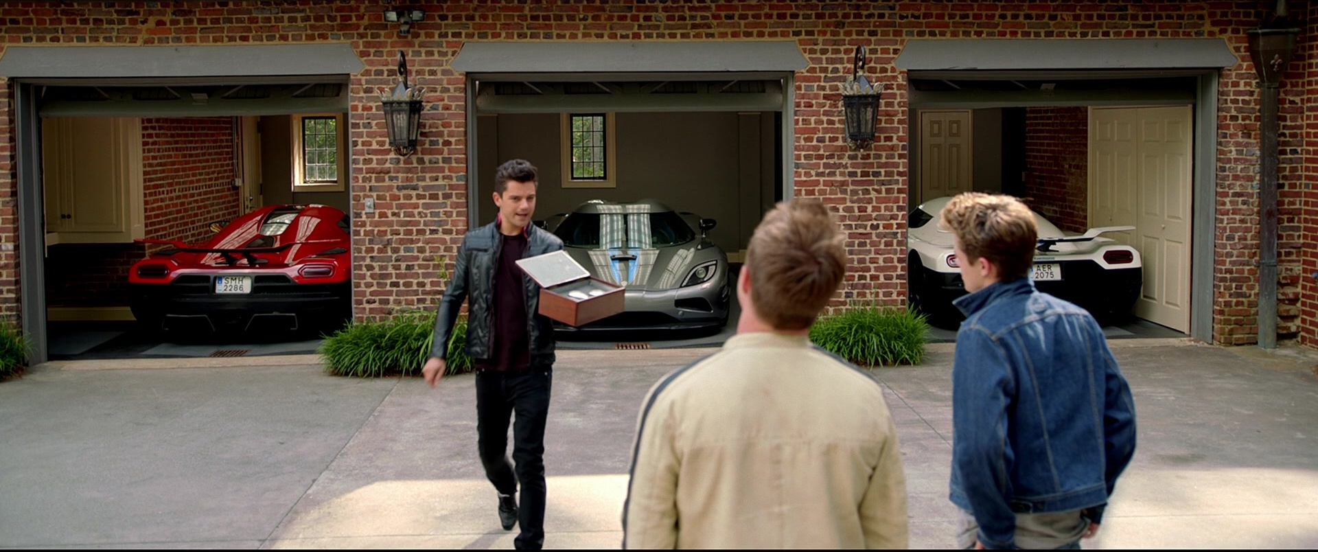 Need for Speed (2014), wide, 2.39:1 — film still