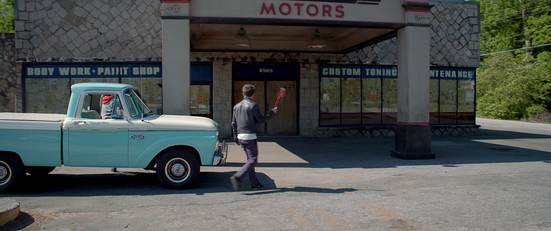 Need for Speed (2014), wide, 2.39:1 — film still
