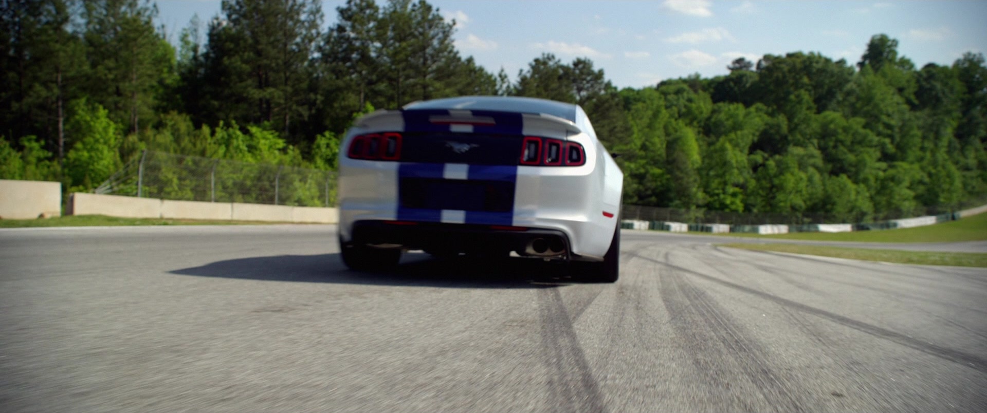 Need for Speed (2014), wide, 2.39:1 — film still