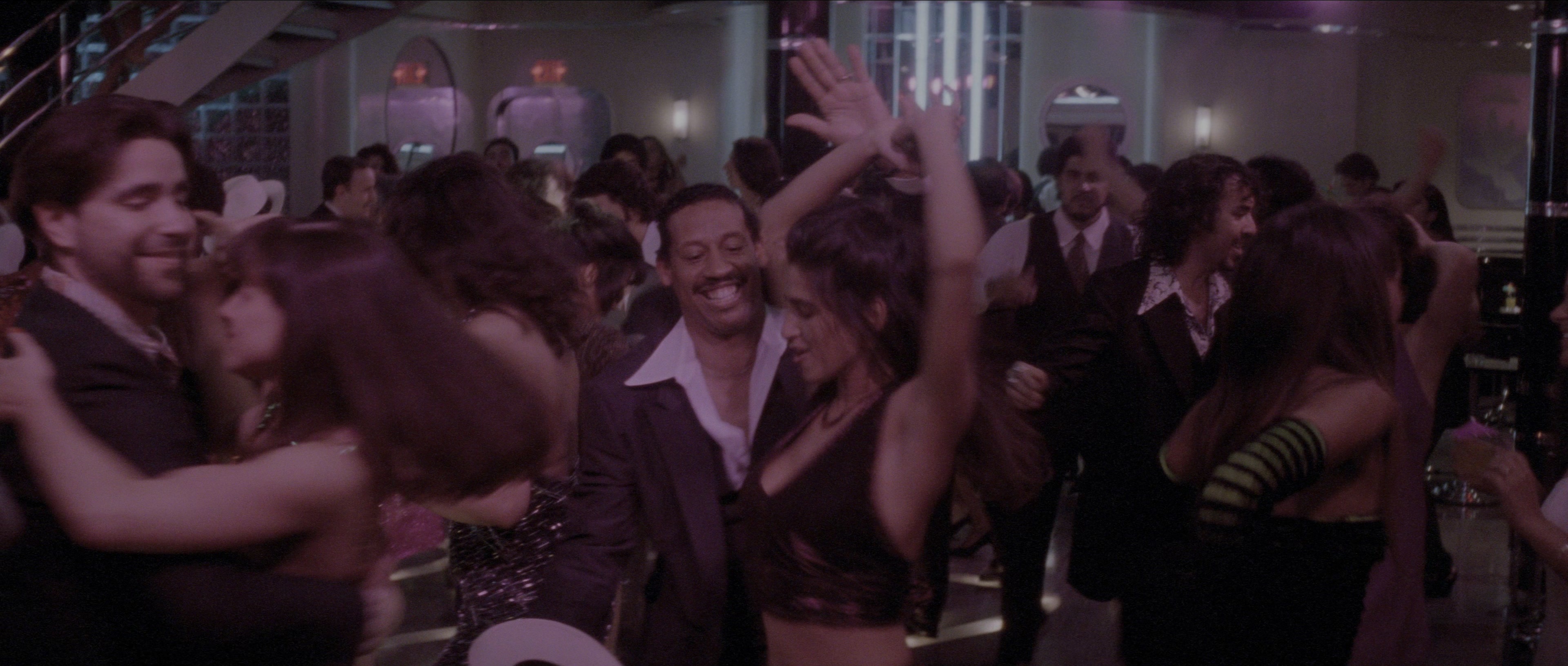 Carlito's Way (1993), wide, 2.35:1 — film still