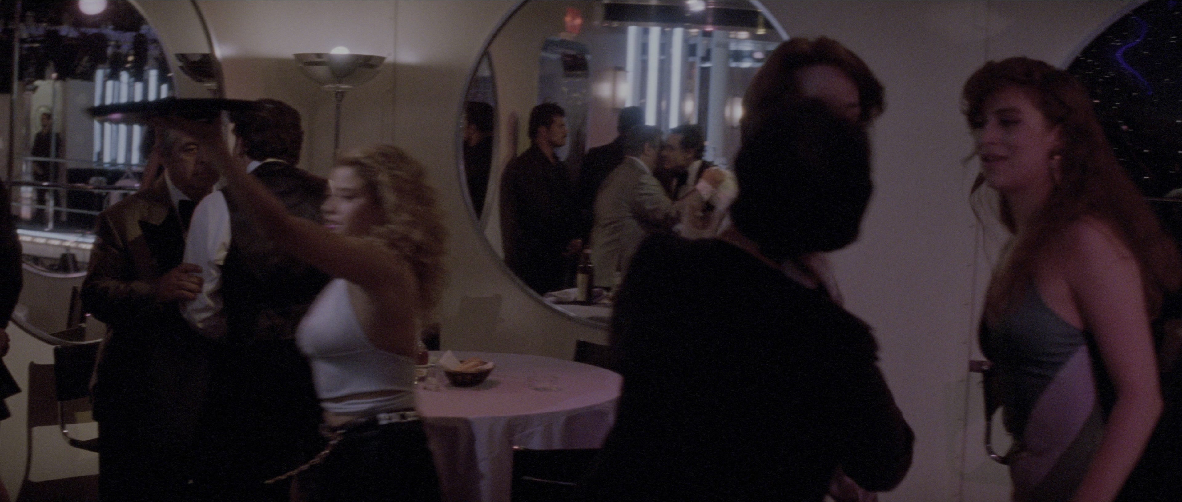 Carlito's Way (1993), wide, 2.35:1 — film still