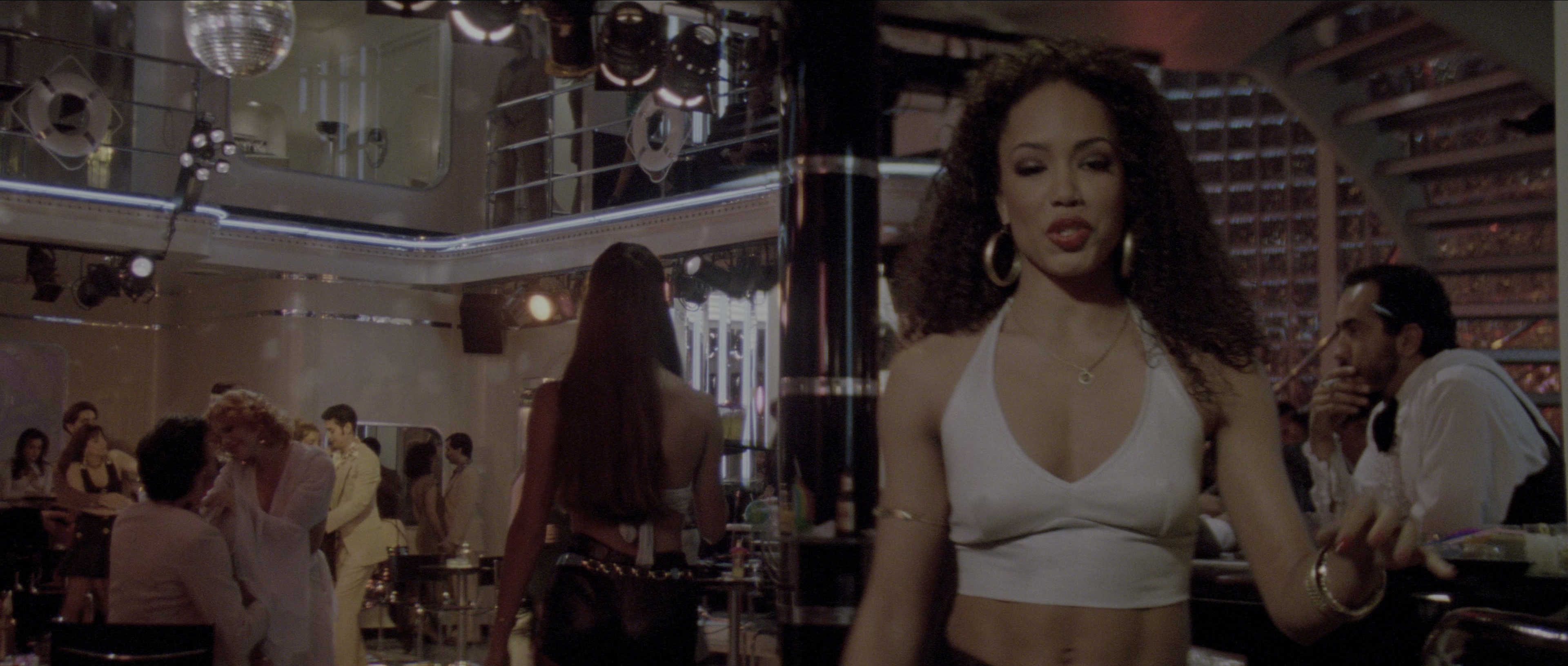 Carlito's Way (1993), wide, 2.35:1 — film still