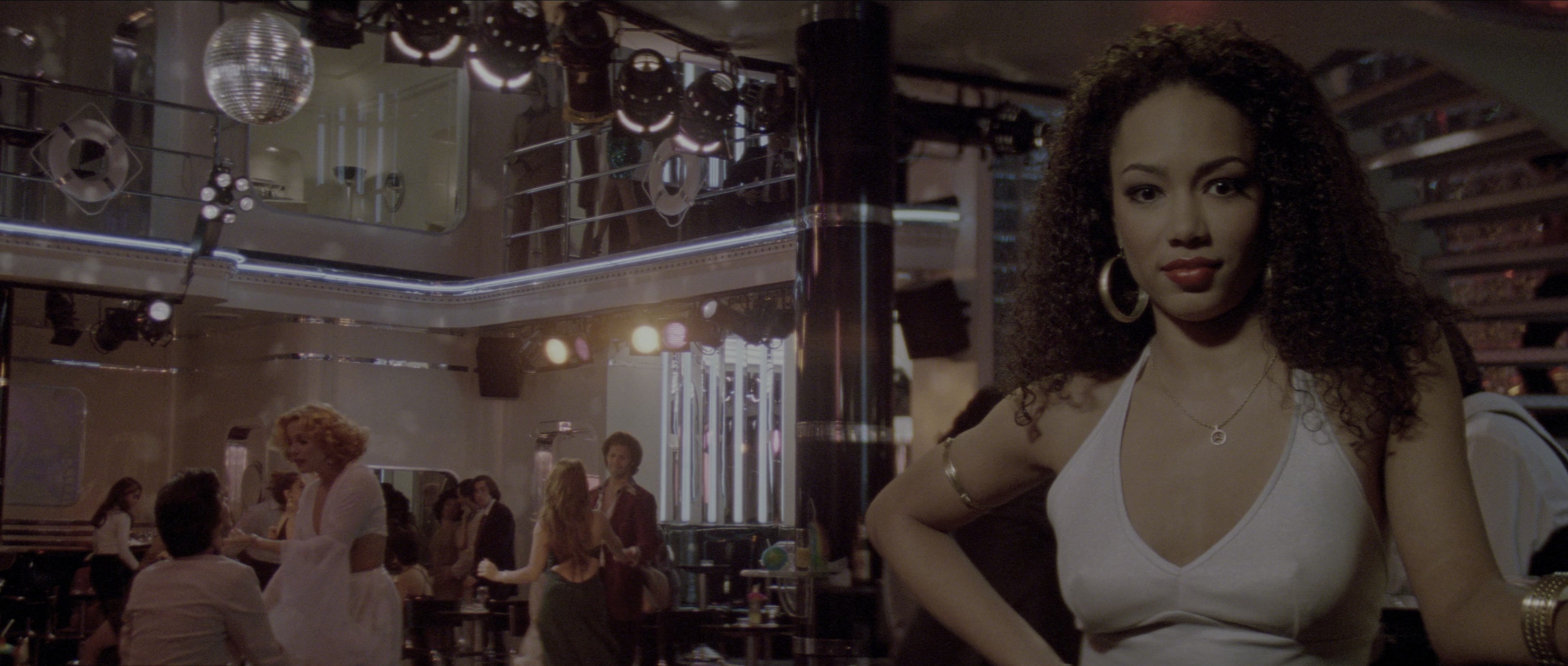 Carlito's Way (1993), wide, 2.35:1 — film still