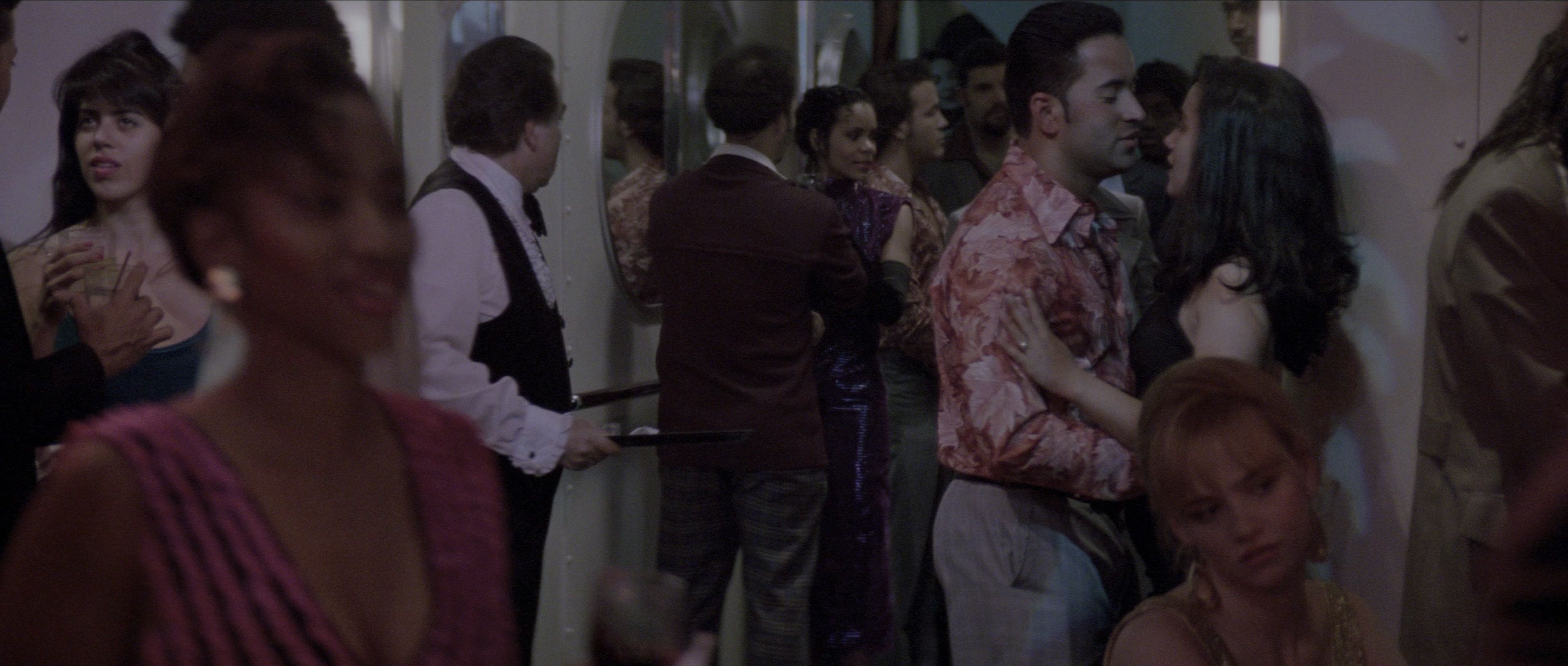 Carlito's Way (1993), wide, 2.35:1 — film still