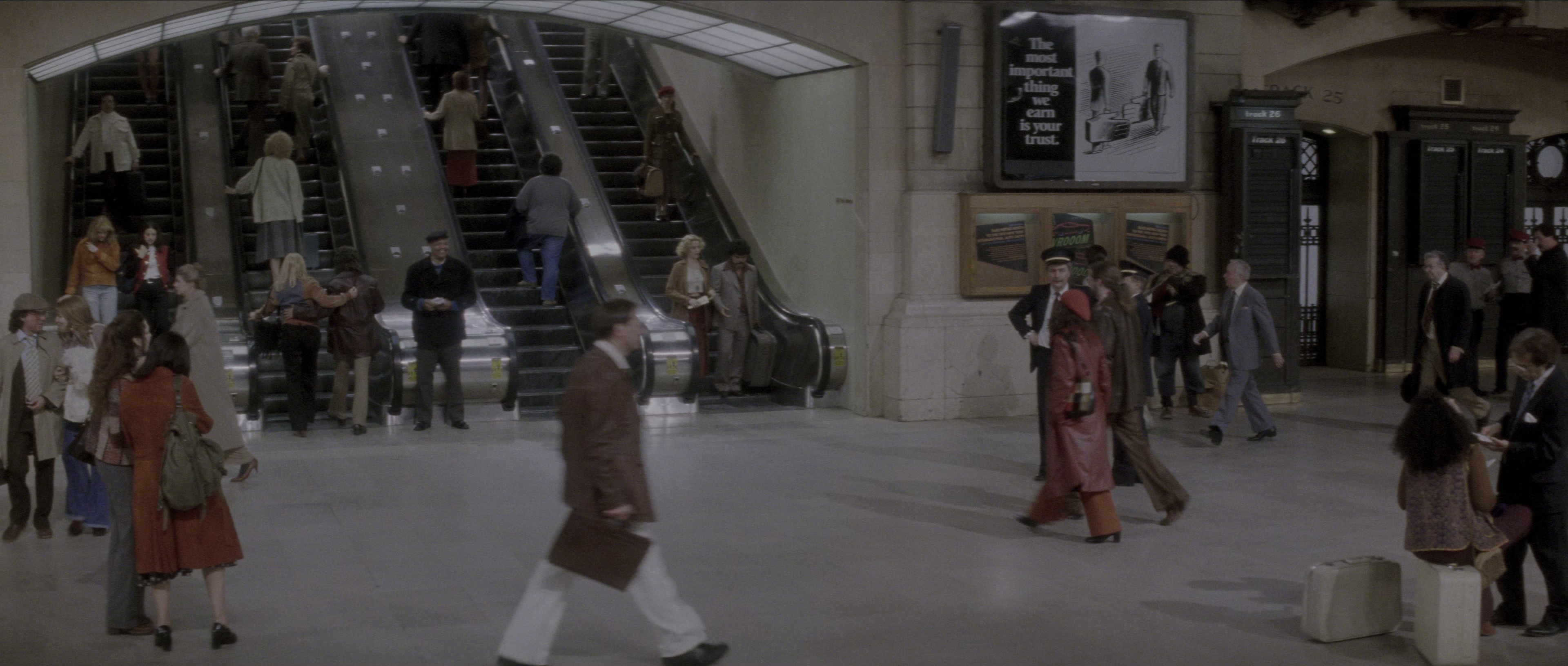 Carlito's Way (1993), wide, 2.35:1 — film still