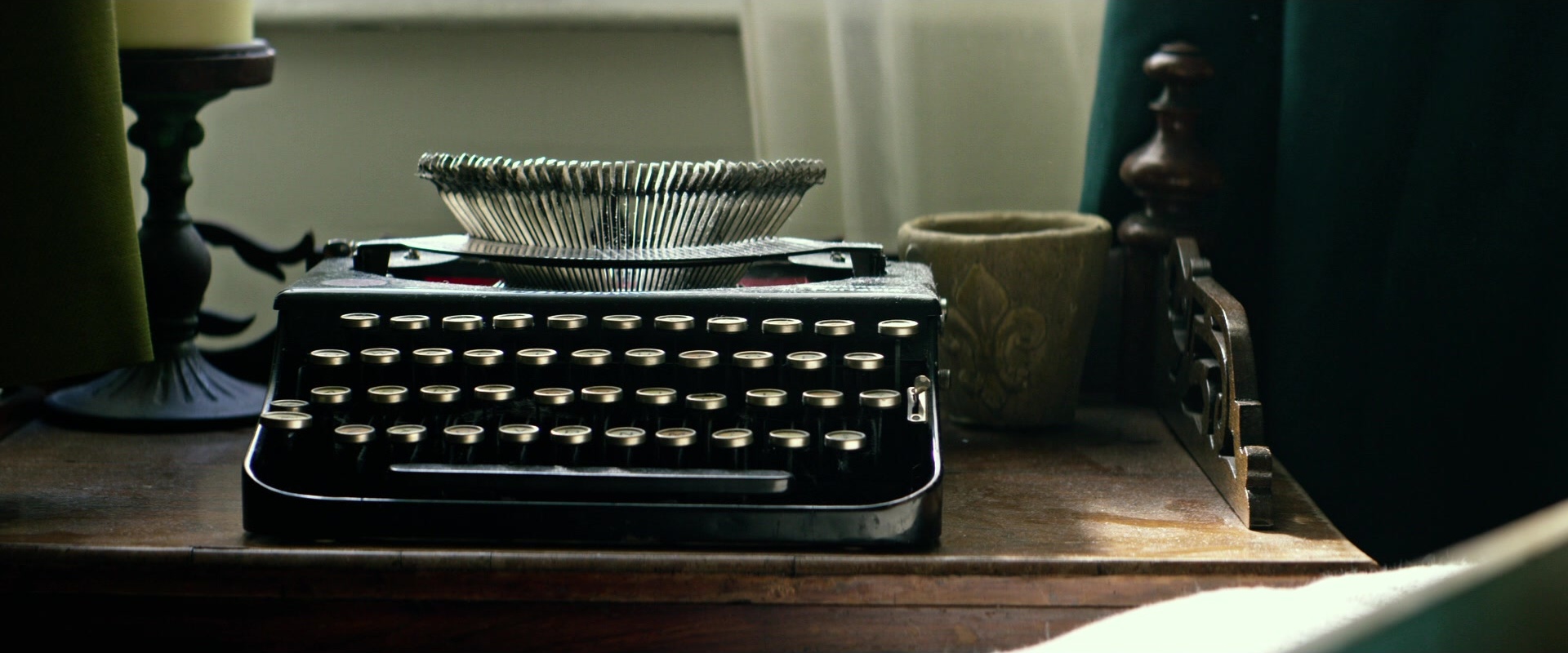 The Age of Adaline (2015), wide, 2.40:1 — film still