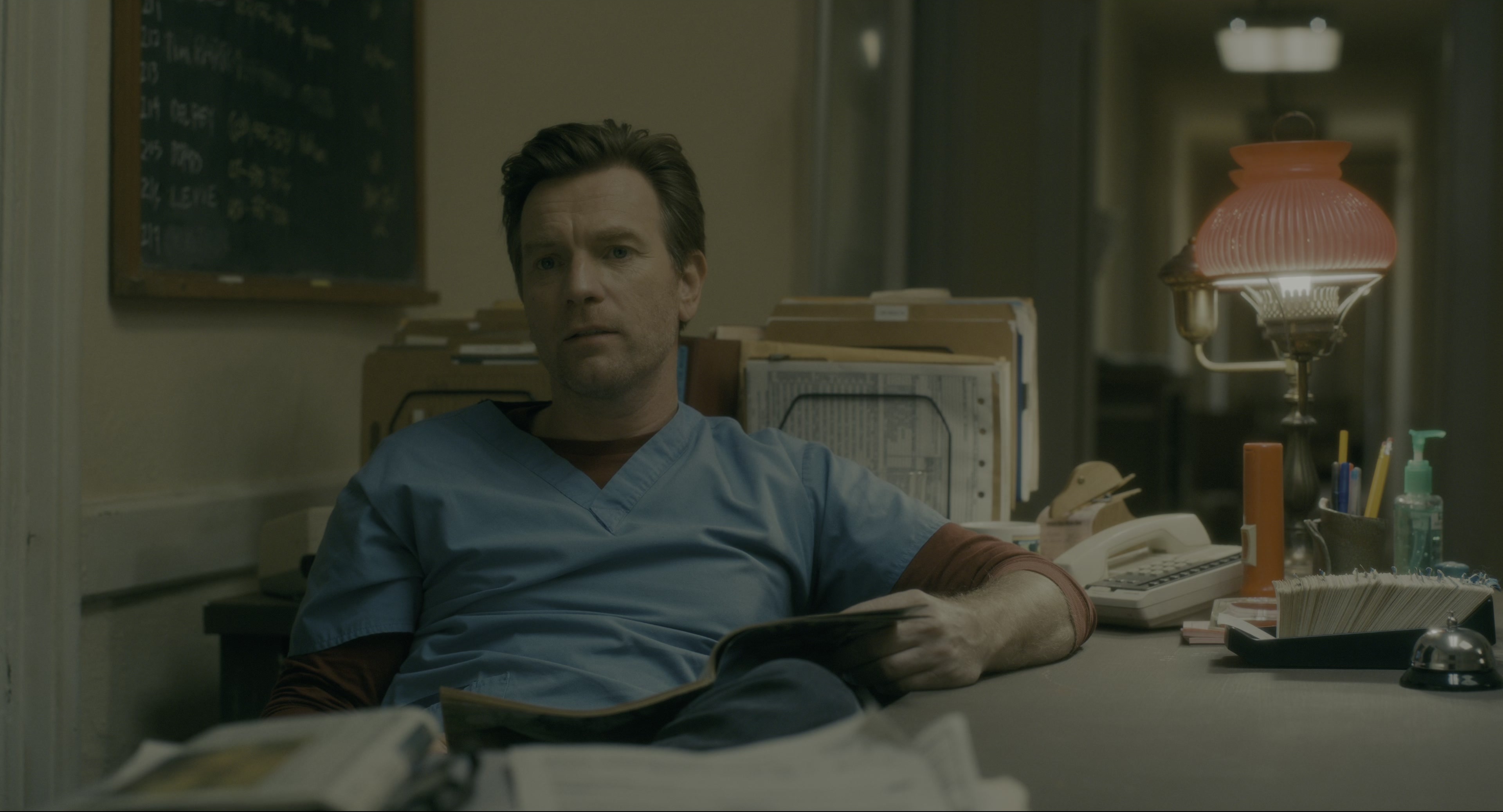 Doctor Sleep (2019), wide, 1.85:1 — film still