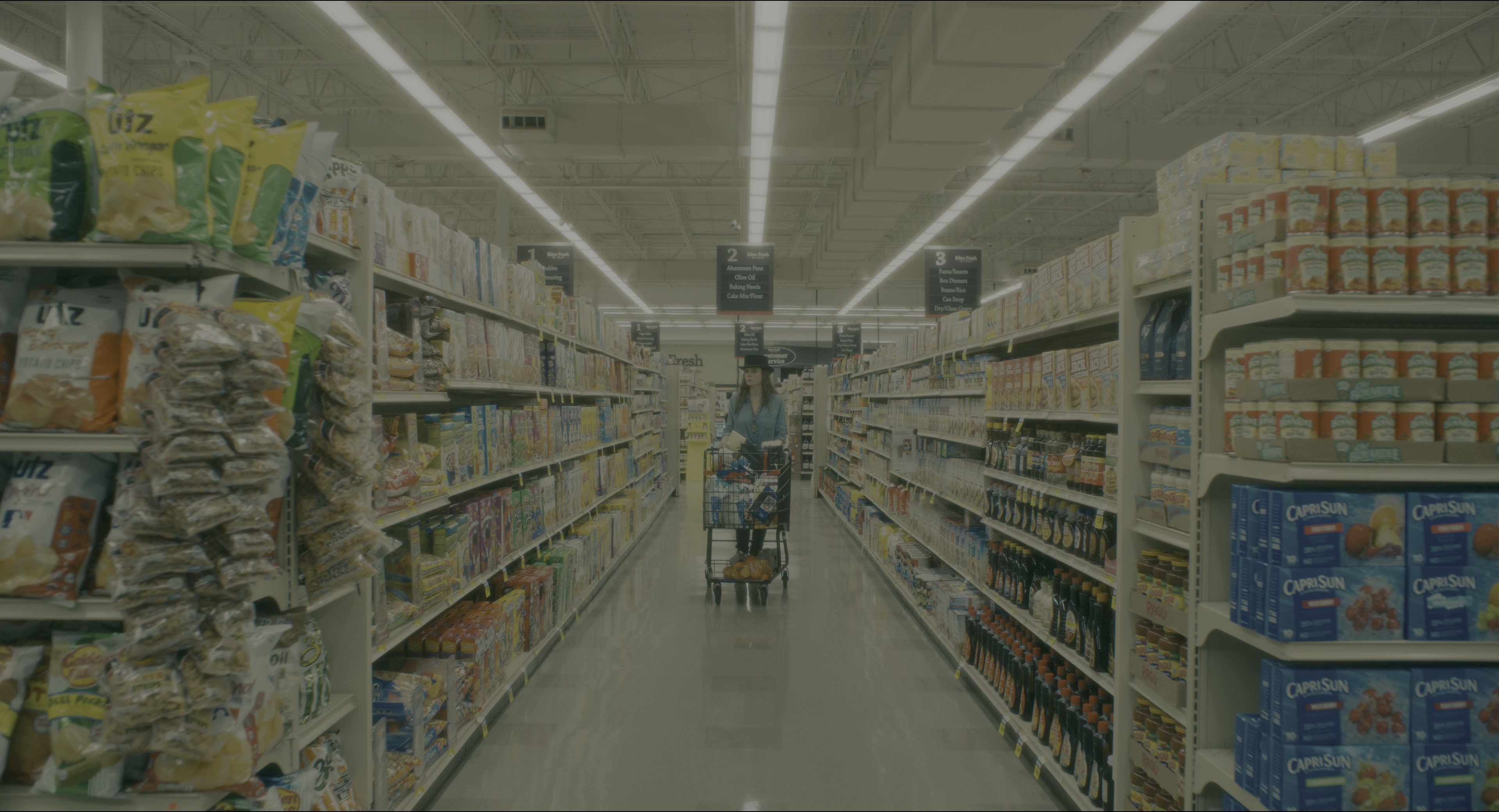 Doctor Sleep (2019), wide, 1.85:1 — film still